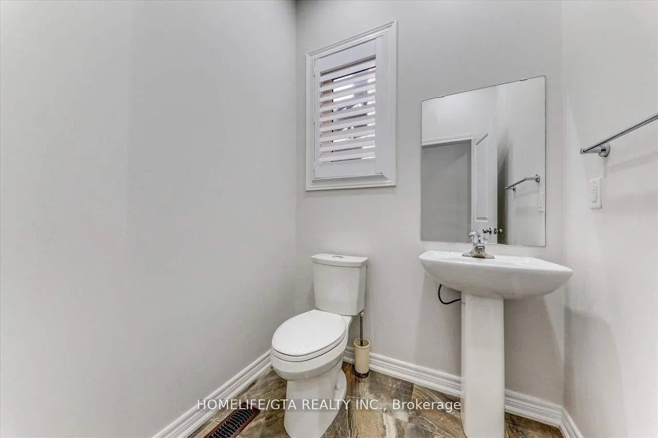 Photo 7 of 112 Elderslie Crescent, Vaughan, Kleinburg — HOMEH
