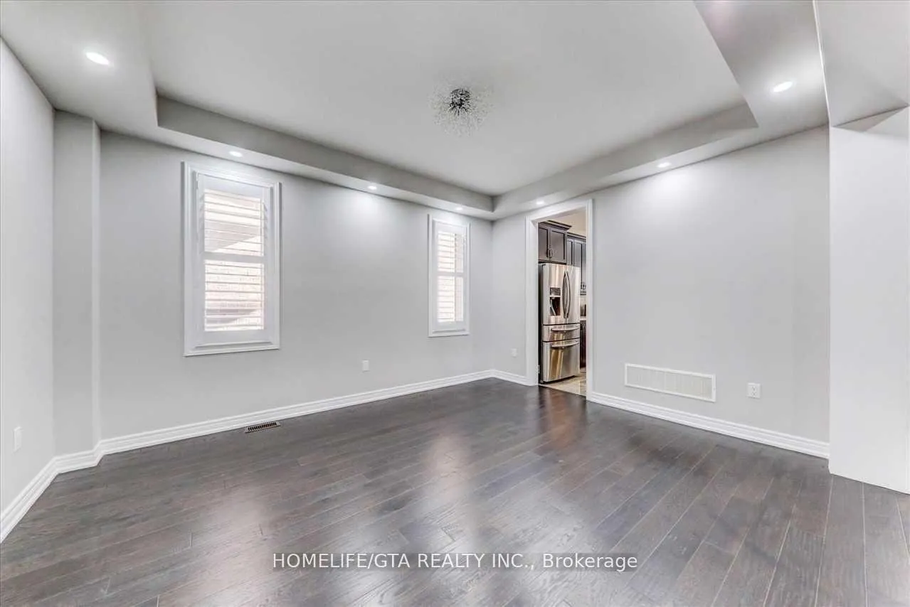 Photo 10 of 112 Elderslie Crescent, Vaughan, Kleinburg — HOMEH