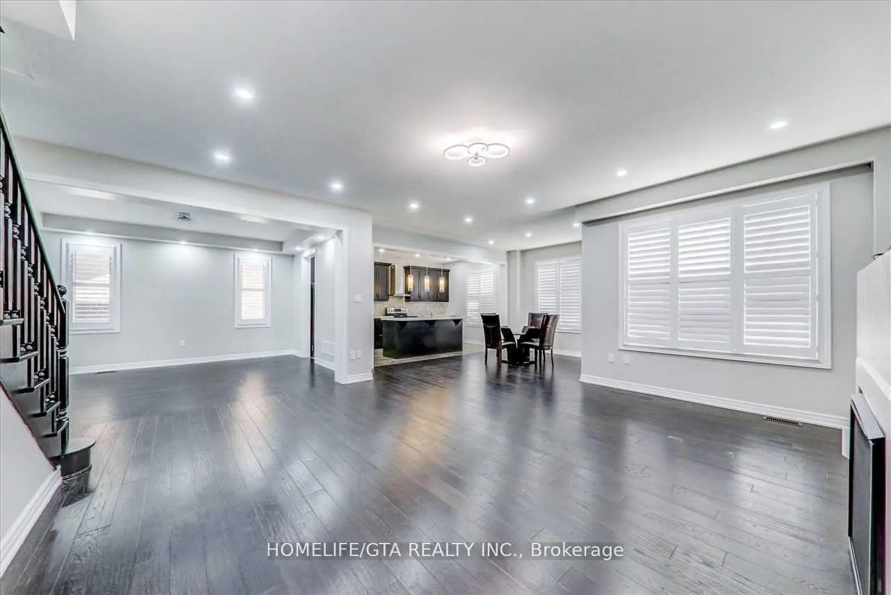 Photo 14 of 112 Elderslie Crescent, Vaughan, Kleinburg — HOMEH