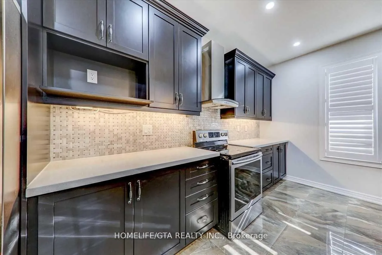 Photo 17 of 112 Elderslie Crescent, Vaughan, Kleinburg — HOMEH