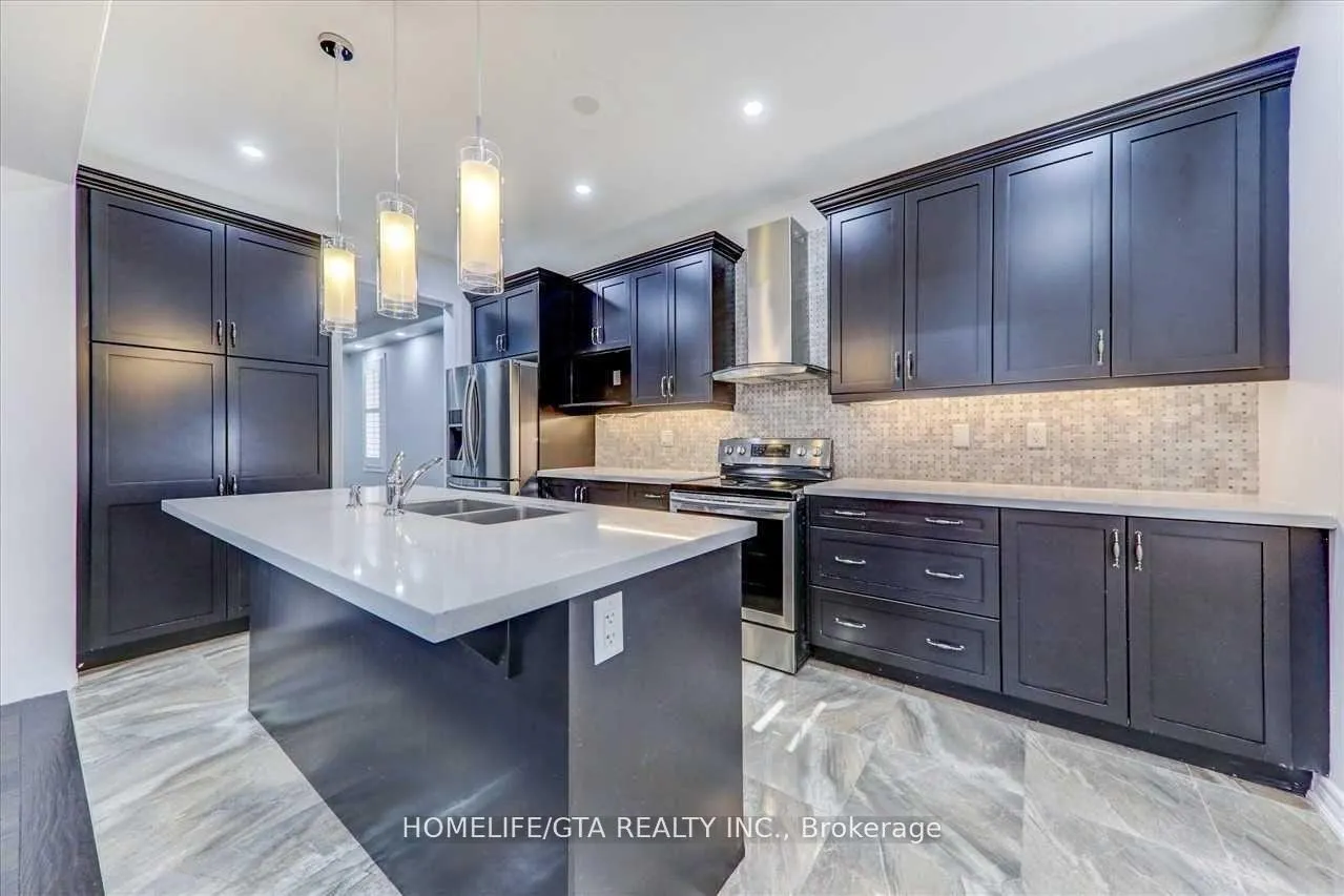 Photo 18 of 112 Elderslie Crescent, Vaughan, Kleinburg — HOMEH