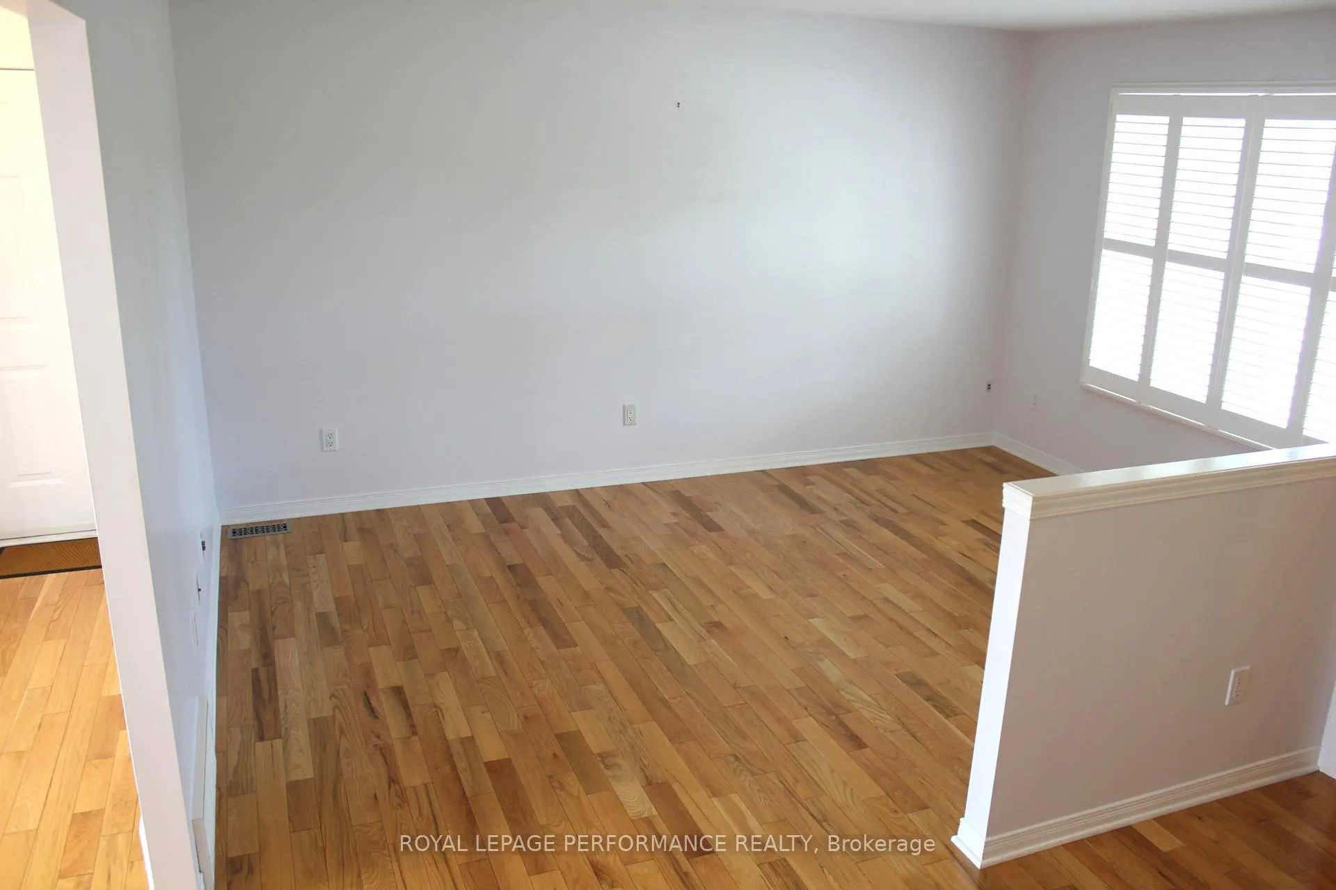 Photo 7 of 141 Markell Crescent, Cornwall — HOMEH