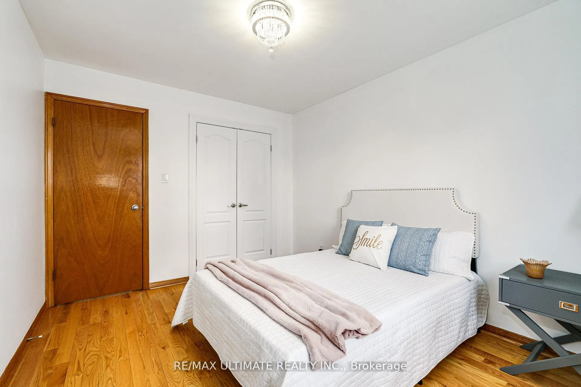 Photo 21 of 196 Meadows Boulevard, Mississauga, Rathwood — HOMEH