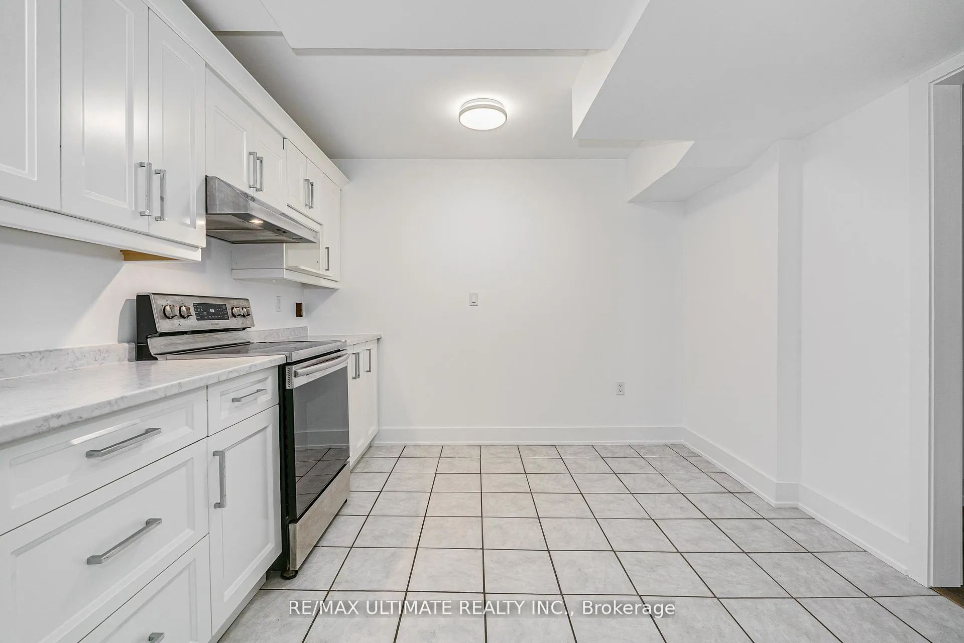 Photo 32 of 196 Meadows Boulevard, Mississauga, Rathwood — HOMEH
