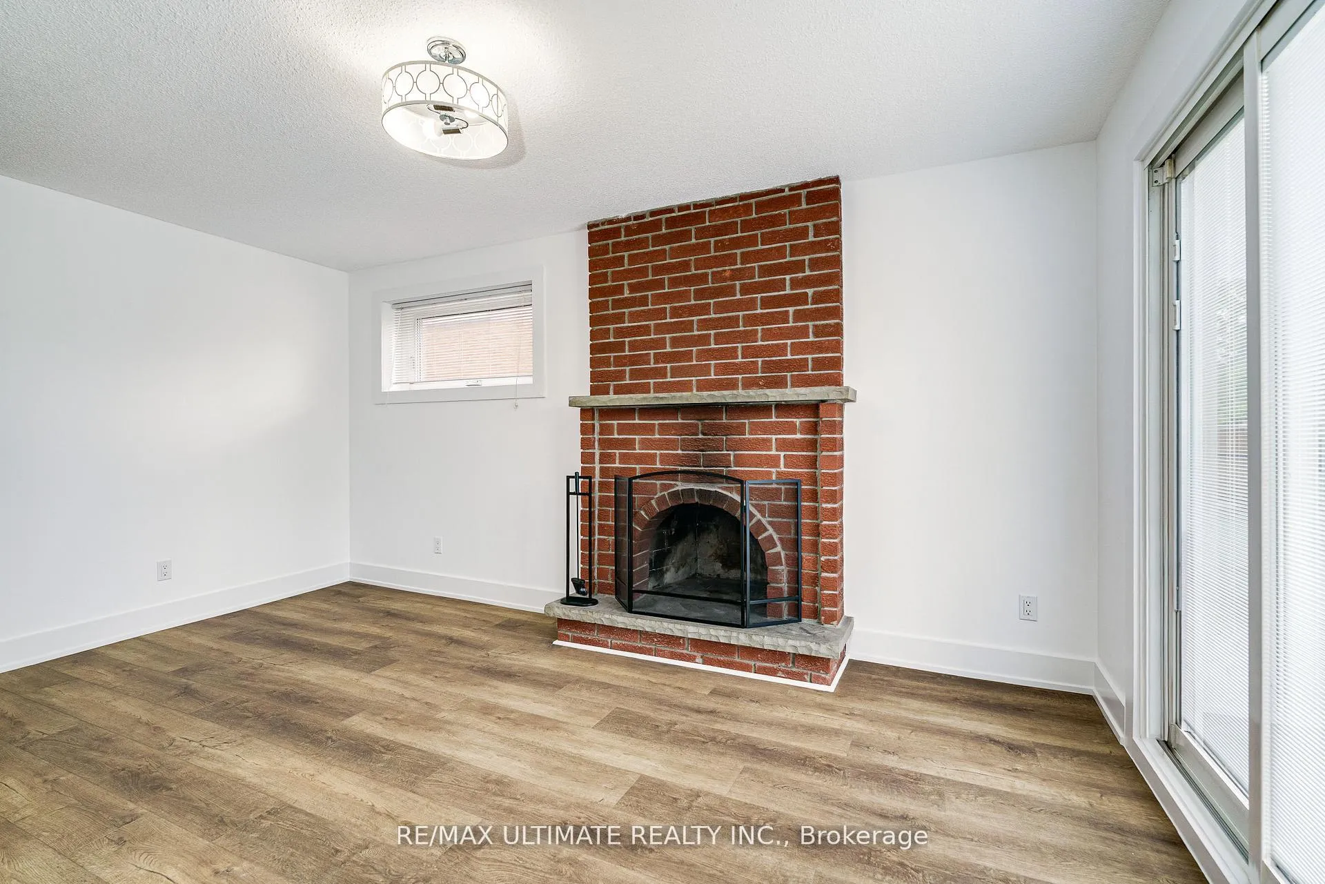 Photo 36 of 196 Meadows Boulevard, Mississauga, Rathwood — HOMEH