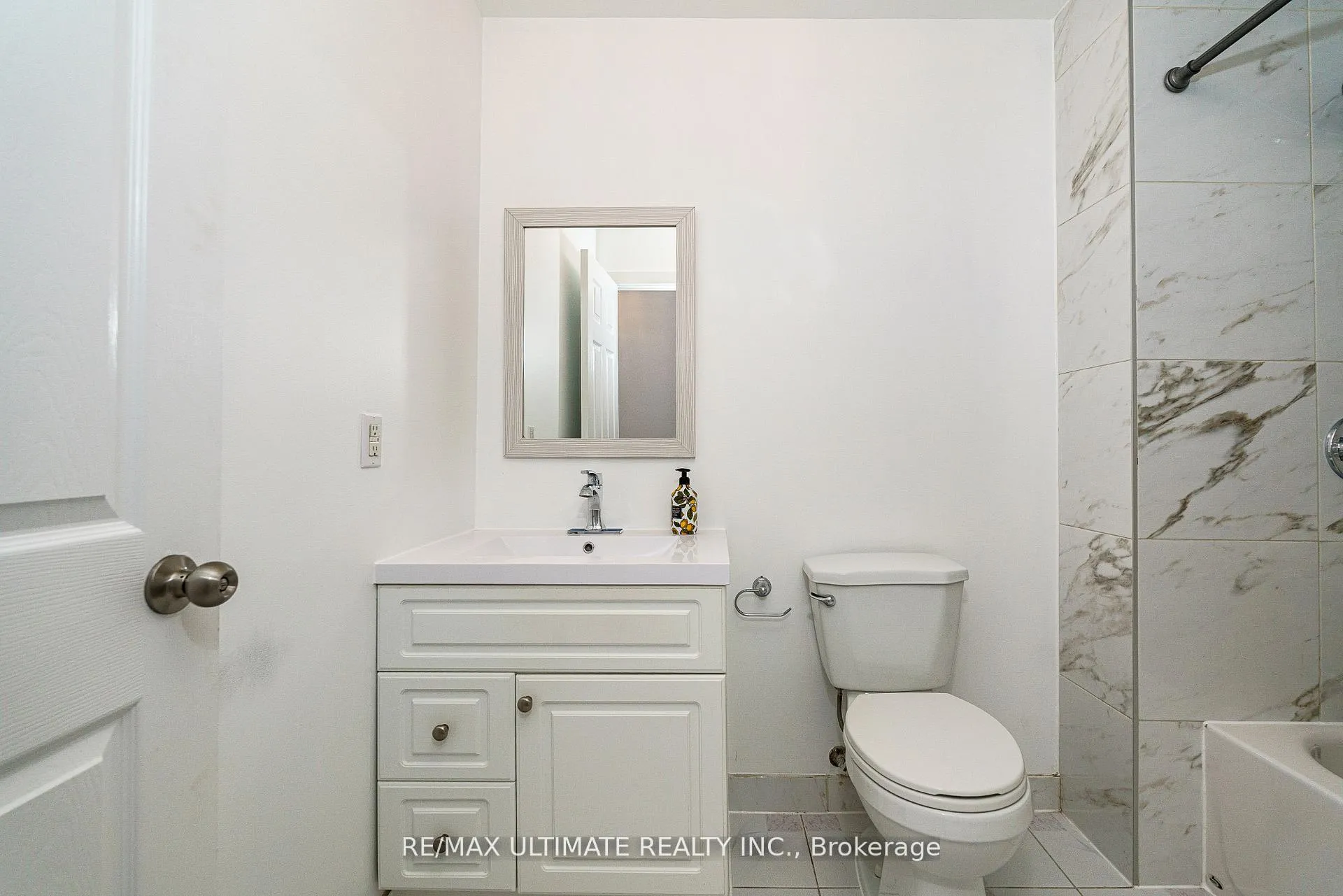Photo 39 of 196 Meadows Boulevard, Mississauga, Rathwood — HOMEH
