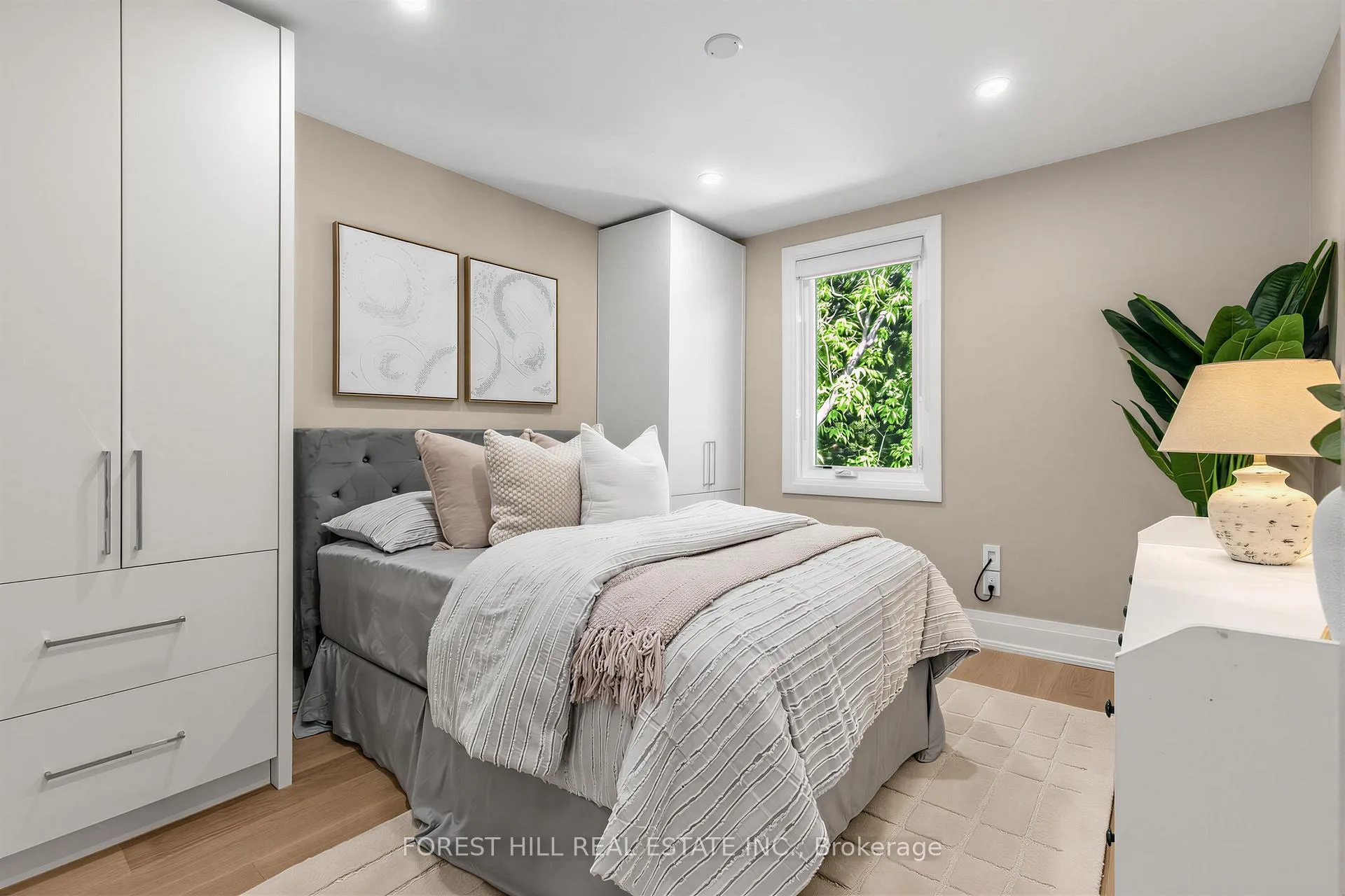 Photo 23 of 35 Park Hill Road, Toronto, Forest Hill North — HOMEH