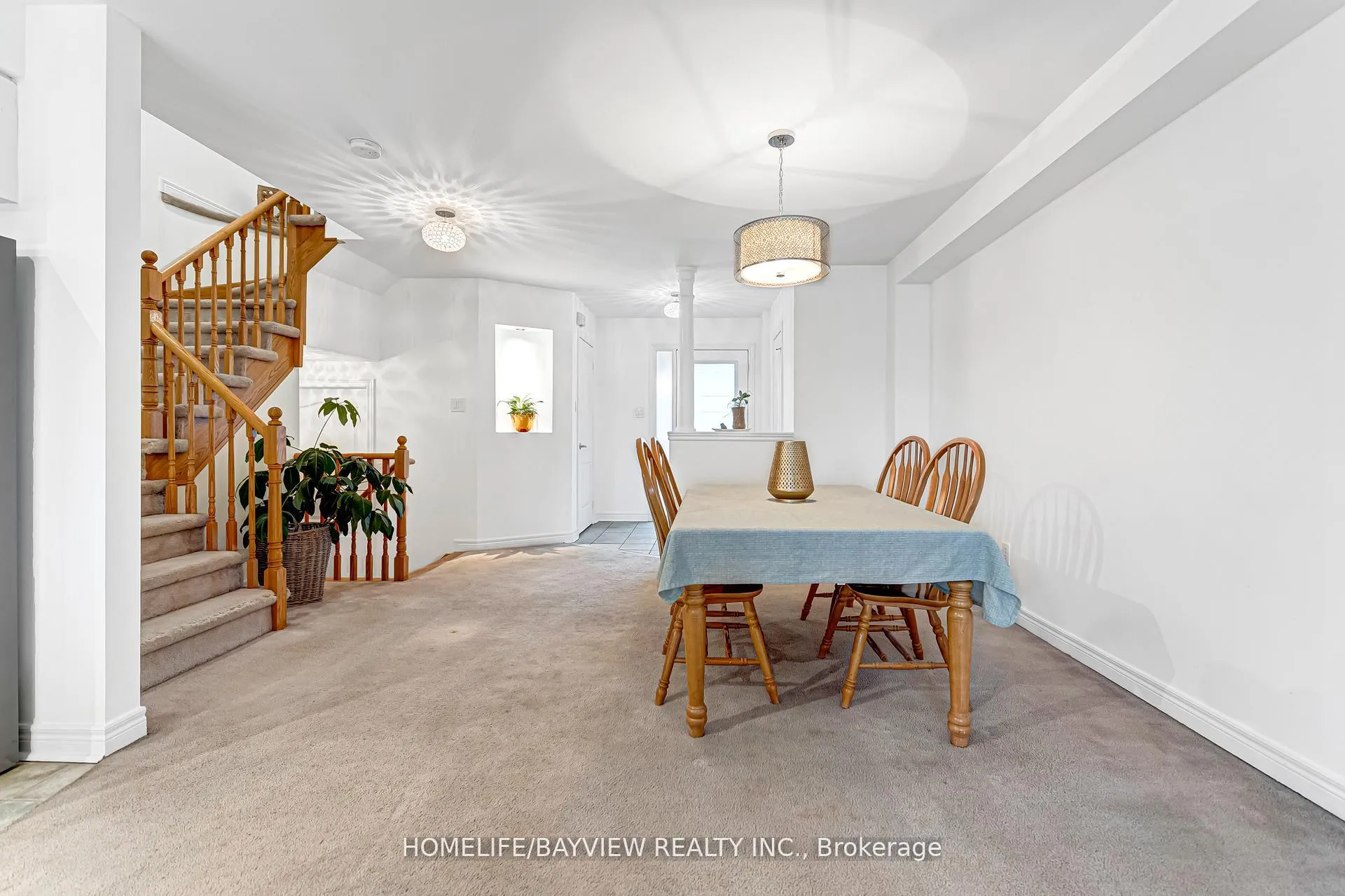 Photo 11 of 515 Rourke Place, Newmarket, Gorham-College Manor — HOMEH