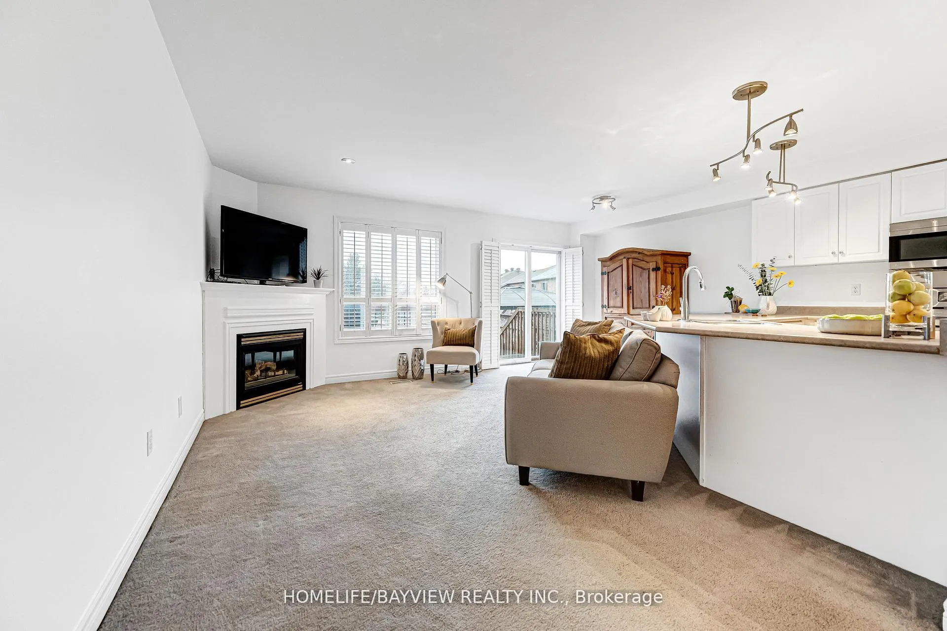 Photo 13 of 515 Rourke Place, Newmarket, Gorham-College Manor — HOMEH