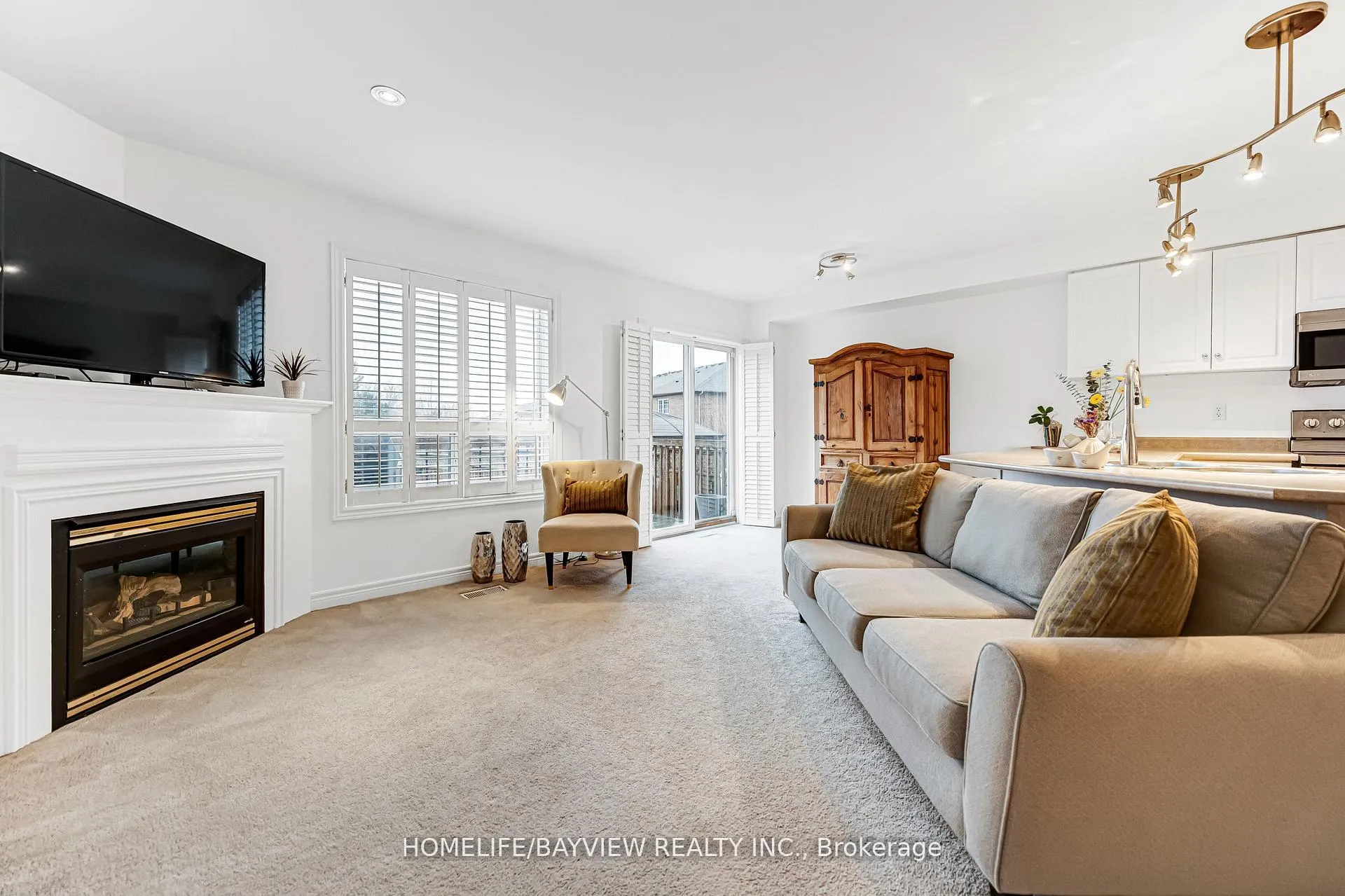 Photo 14 of 515 Rourke Place, Newmarket, Gorham-College Manor — HOMEH
