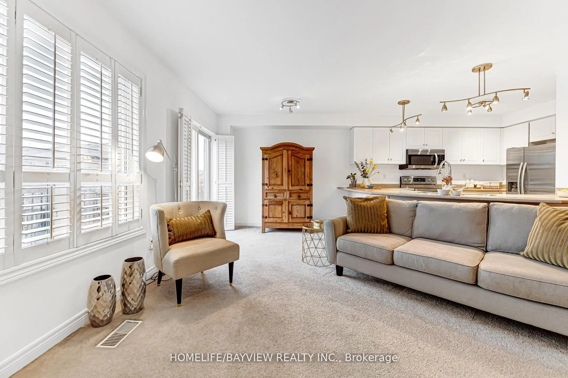 Photo 15 of 515 Rourke Place, Newmarket, Gorham-College Manor — HOMEH