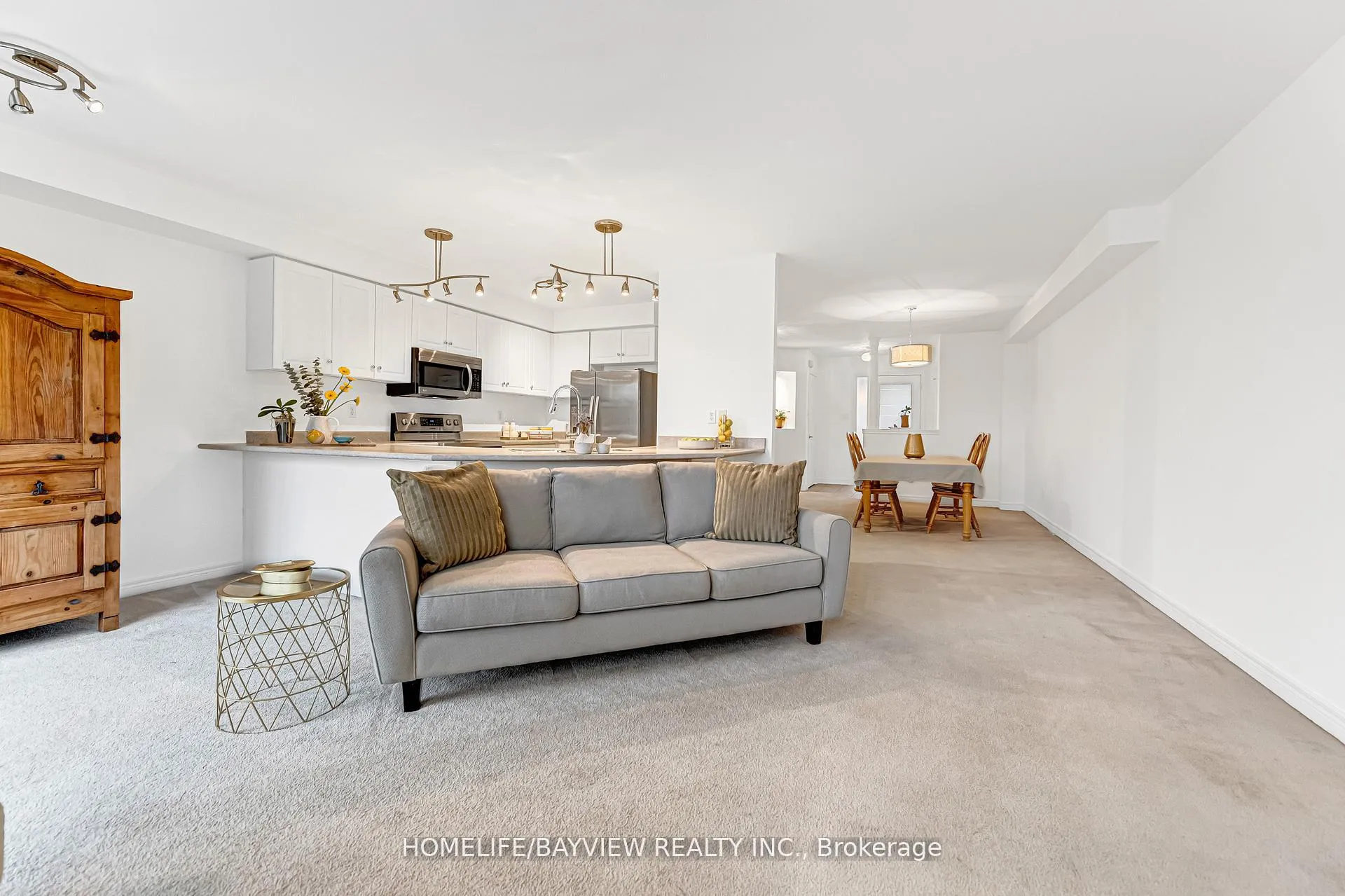 Photo 16 of 515 Rourke Place, Newmarket, Gorham-College Manor — HOMEH