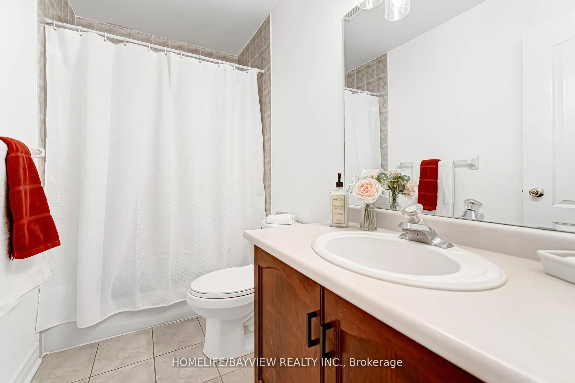 Photo 36 of 515 Rourke Place, Newmarket, Gorham-College Manor — HOMEH