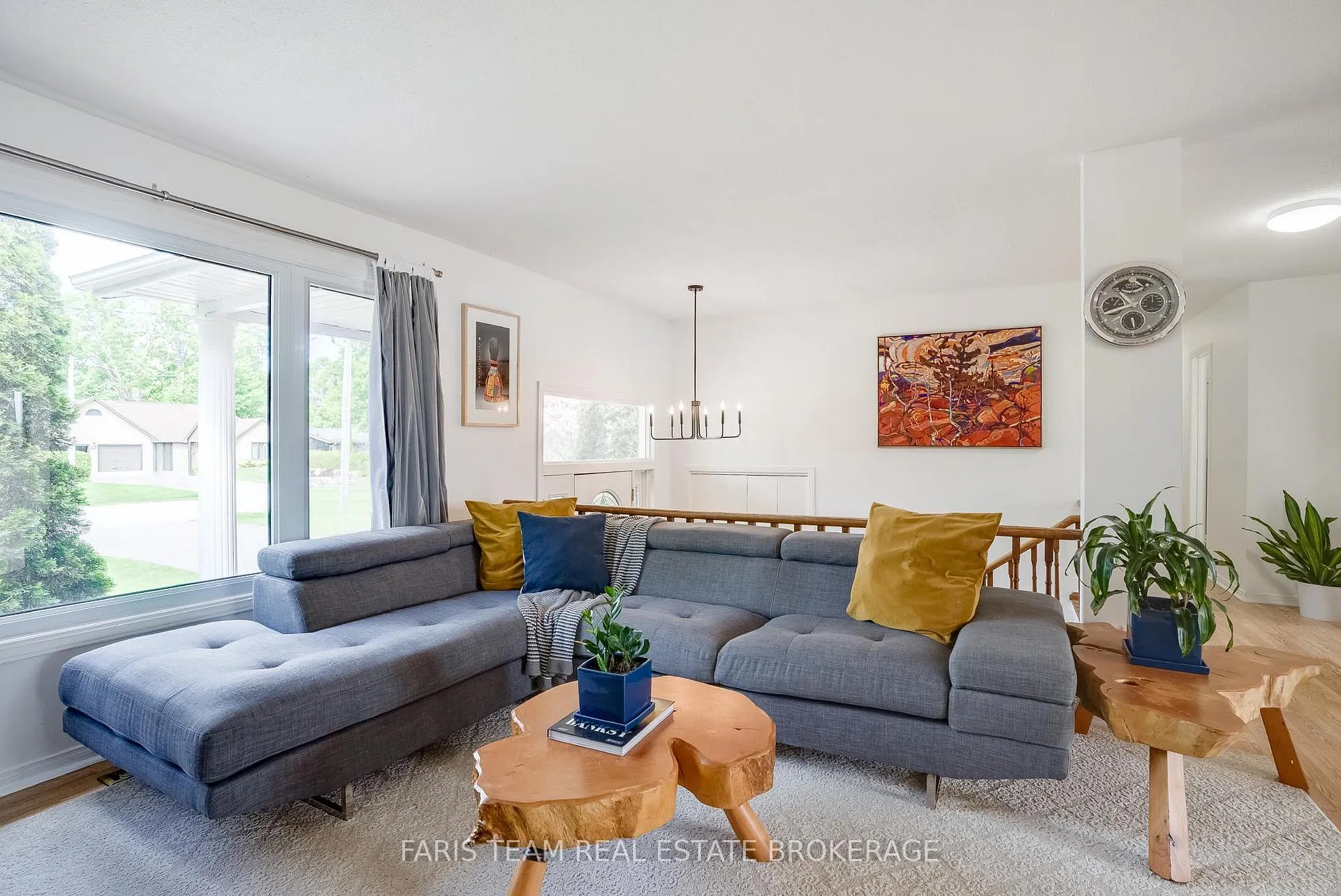 Photo 12 of 643 Glen Crescent, Orillia — HOMEH