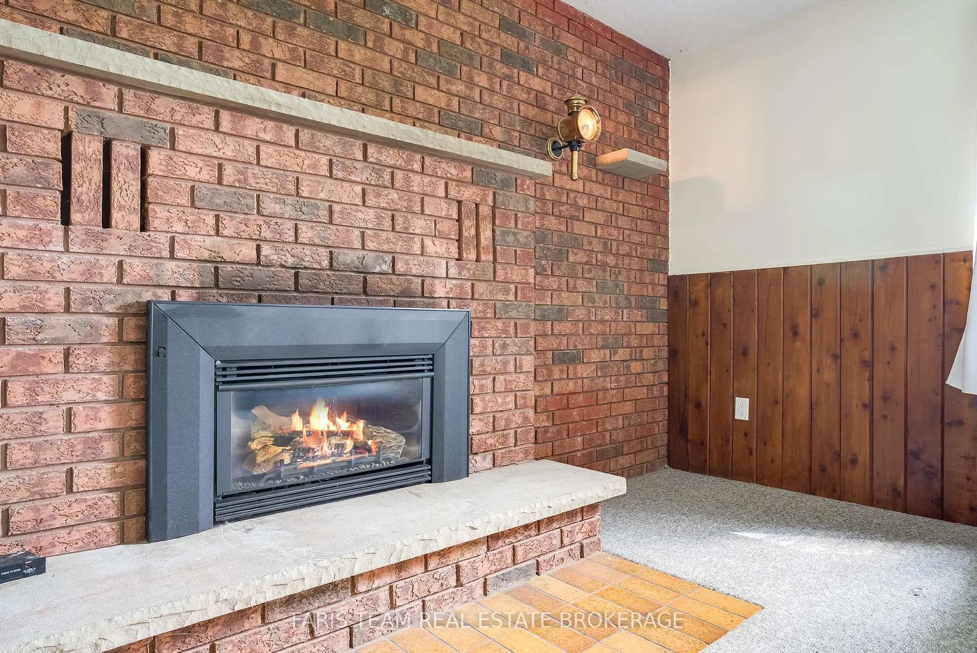 Photo 23 of 643 Glen Crescent, Orillia — HOMEH