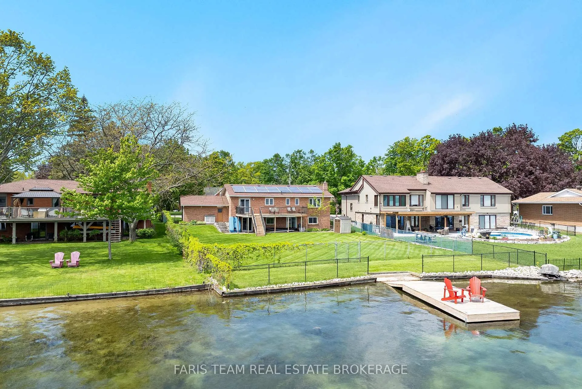 Photo 43 of 643 Glen Crescent, Orillia — HOMEH