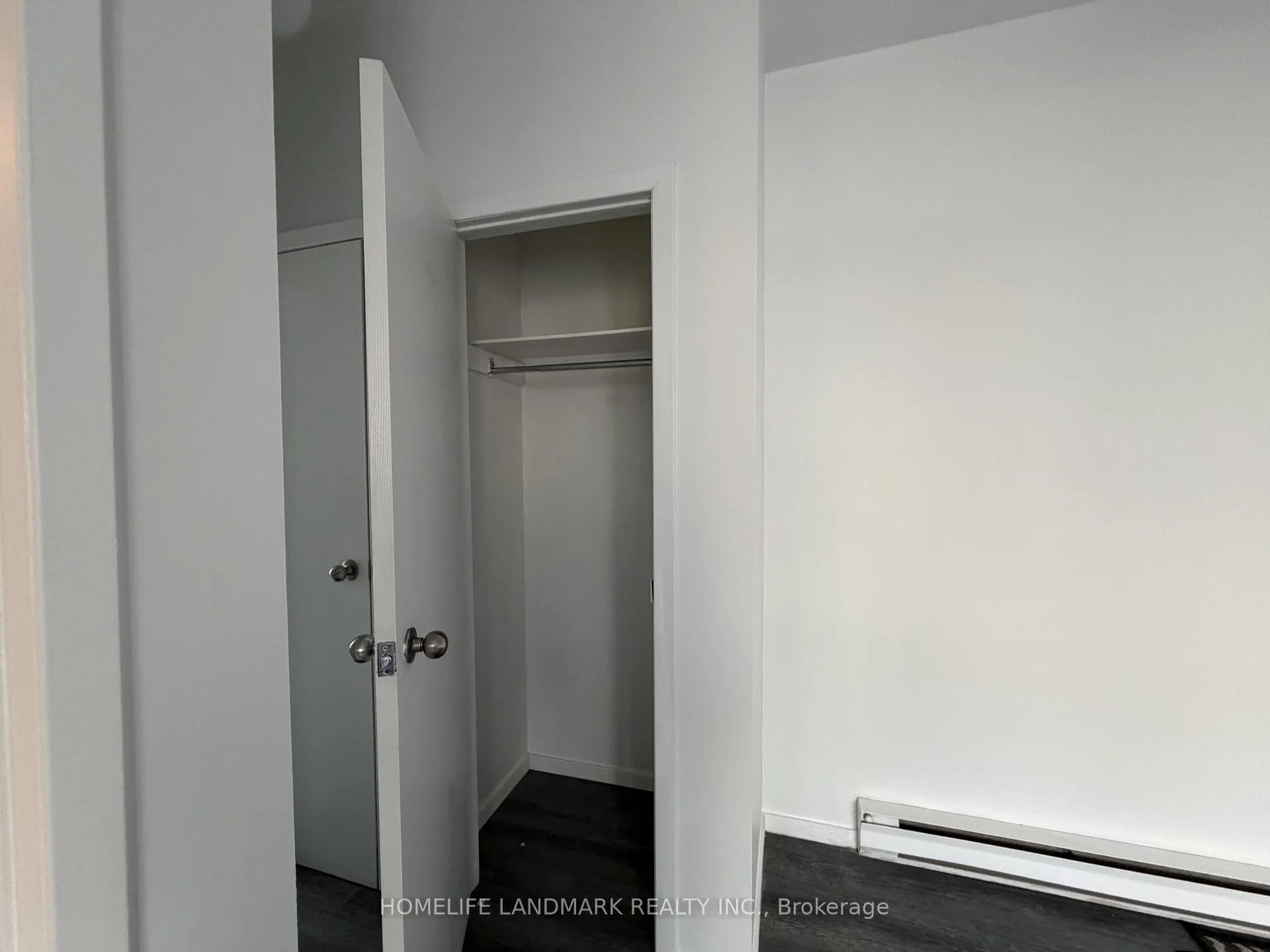 Photo 10 of Unit 2, 968 Bathurst Street, Toronto, The Annex — HOMEH