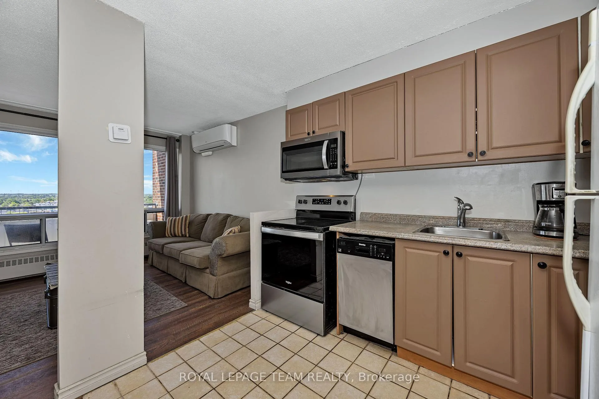 Photo 12 of Unit 707, 20 Chesterton Drive, Ottawa, Borden Farm/Stewart Farm/Carleton Heights/Parkwood Hills — HOMEH