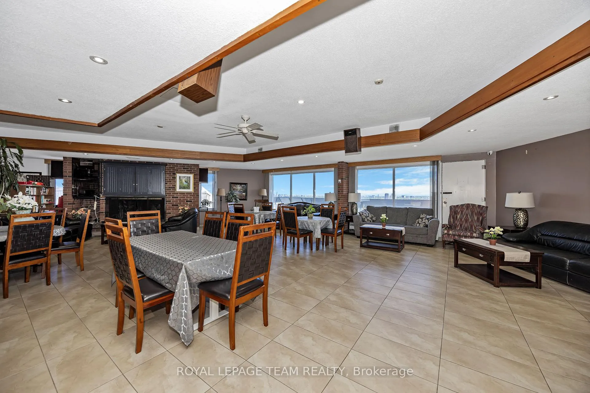 Photo 25 of Unit 707, 20 Chesterton Drive, Ottawa, Borden Farm/Stewart Farm/Carleton Heights/Parkwood Hills — HOMEH