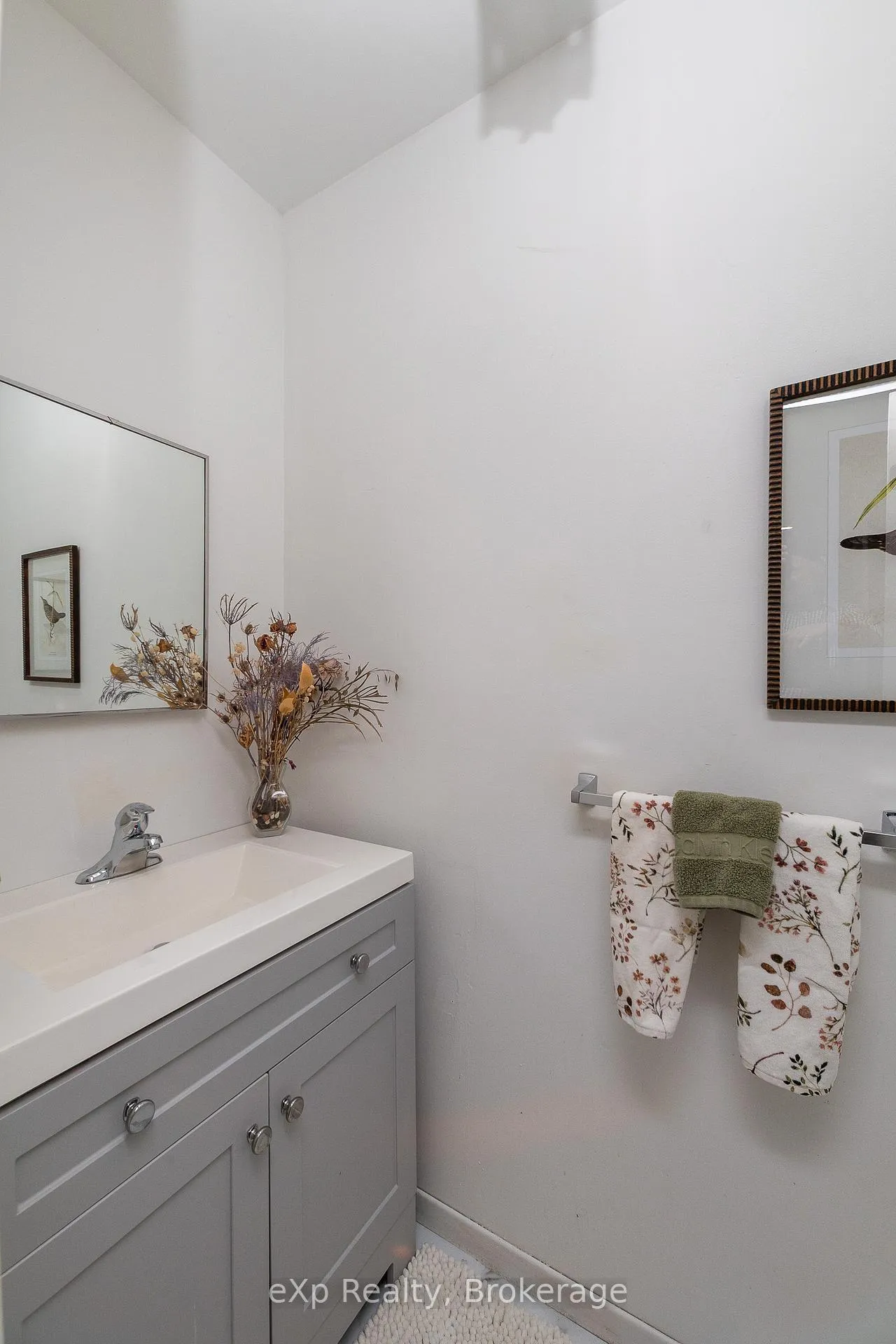 Photo 19 of Unit 12, 563 Tenth Street, Collingwood — HOMEH