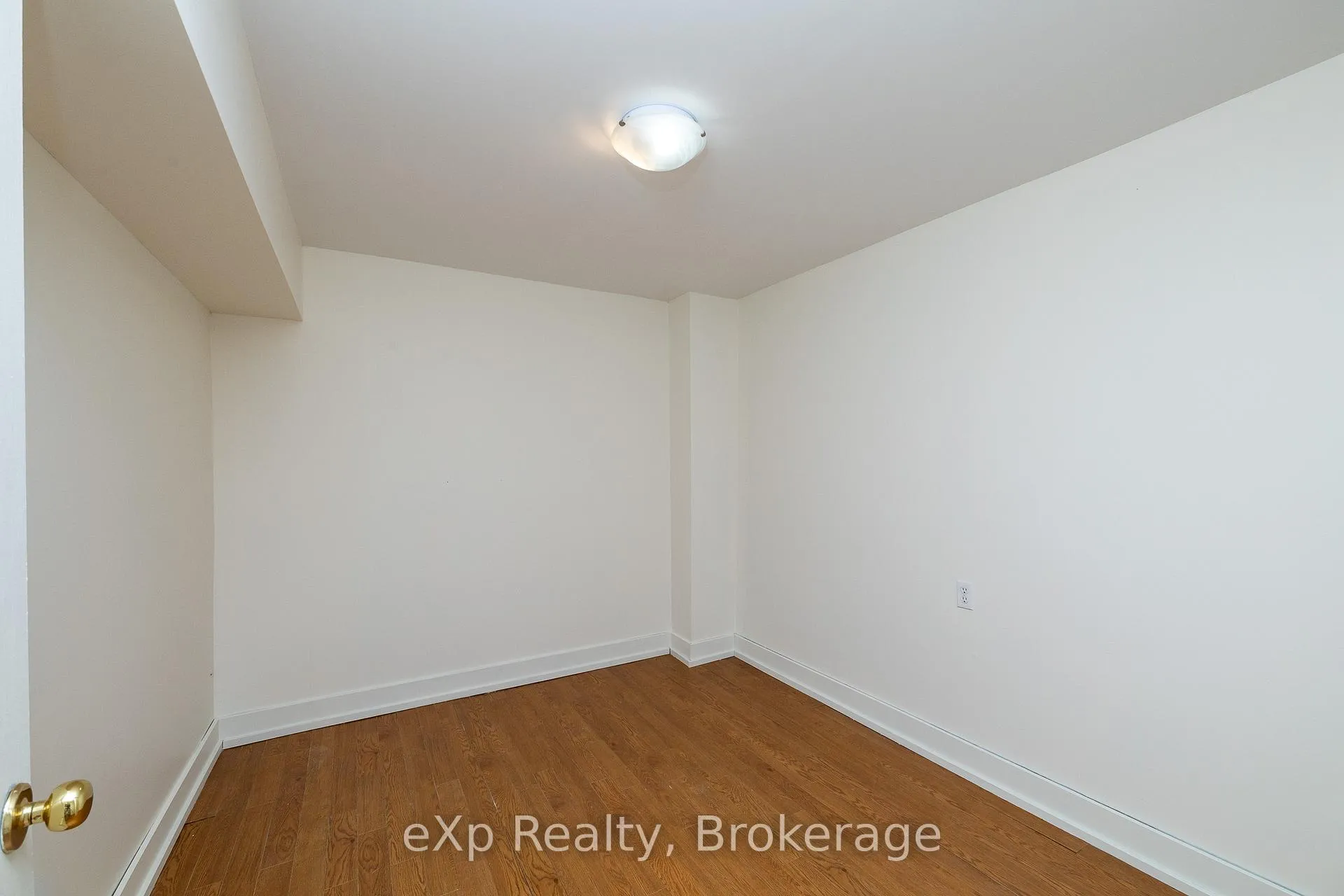 Photo 28 of Unit 12, 563 Tenth Street, Collingwood — HOMEH