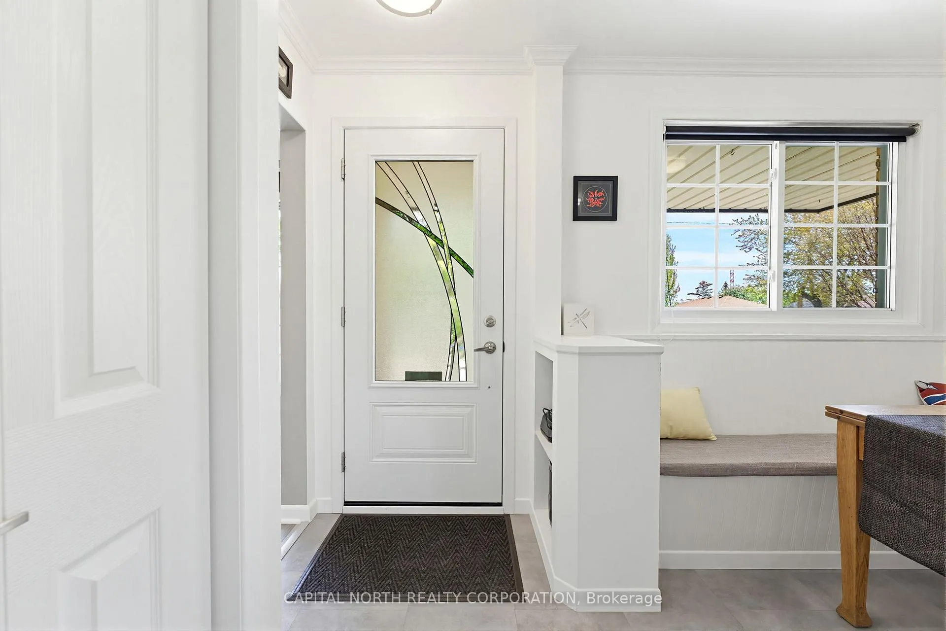 Photo 7 of 1284 Hertel Crescent, Burlington, Mountainside — HOMEH