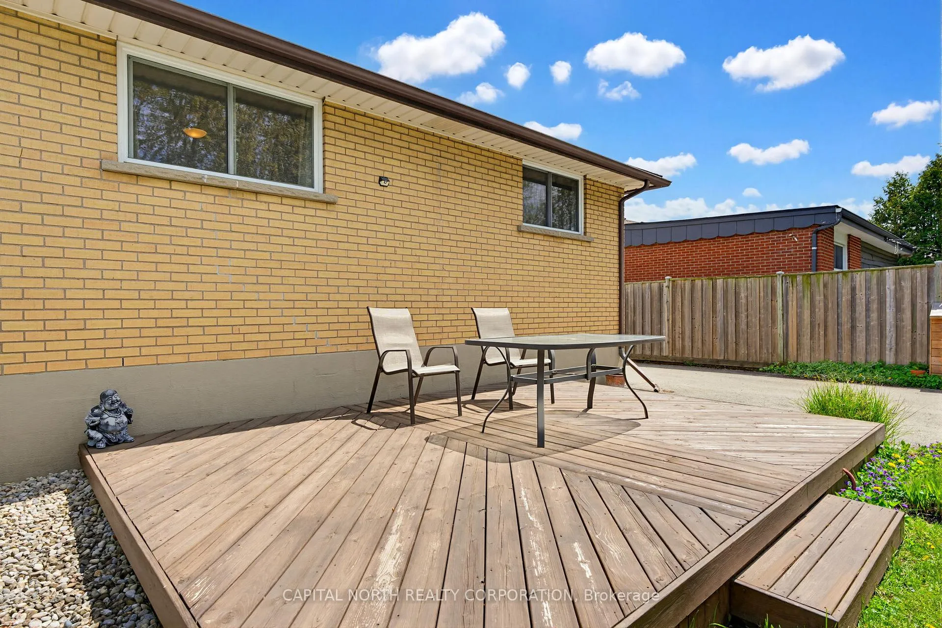 Photo 32 of 1284 Hertel Crescent, Burlington, Mountainside — HOMEH