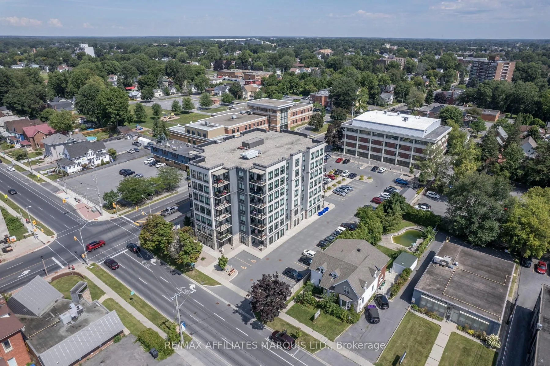 Photo 6 of Unit 1, 108 Second Street E, Cornwall — HOMEH