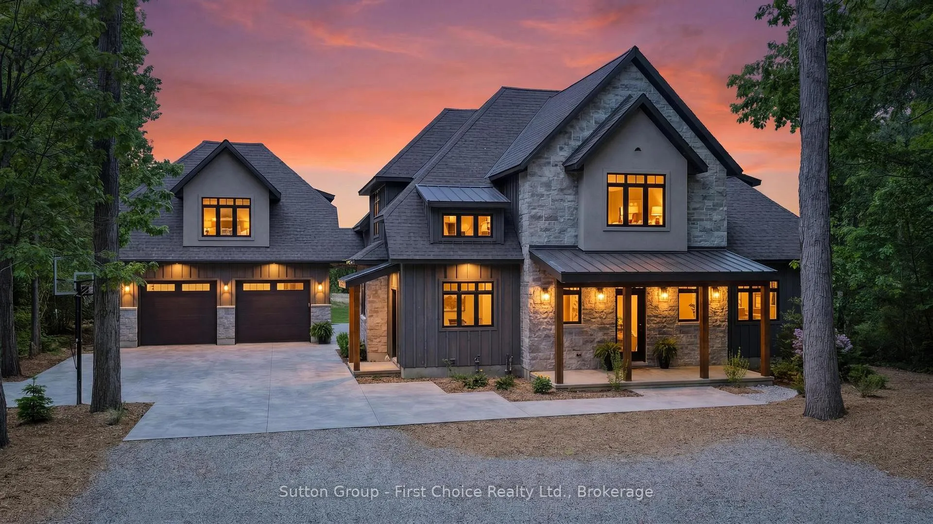 Front of 9924 Pinery Lane