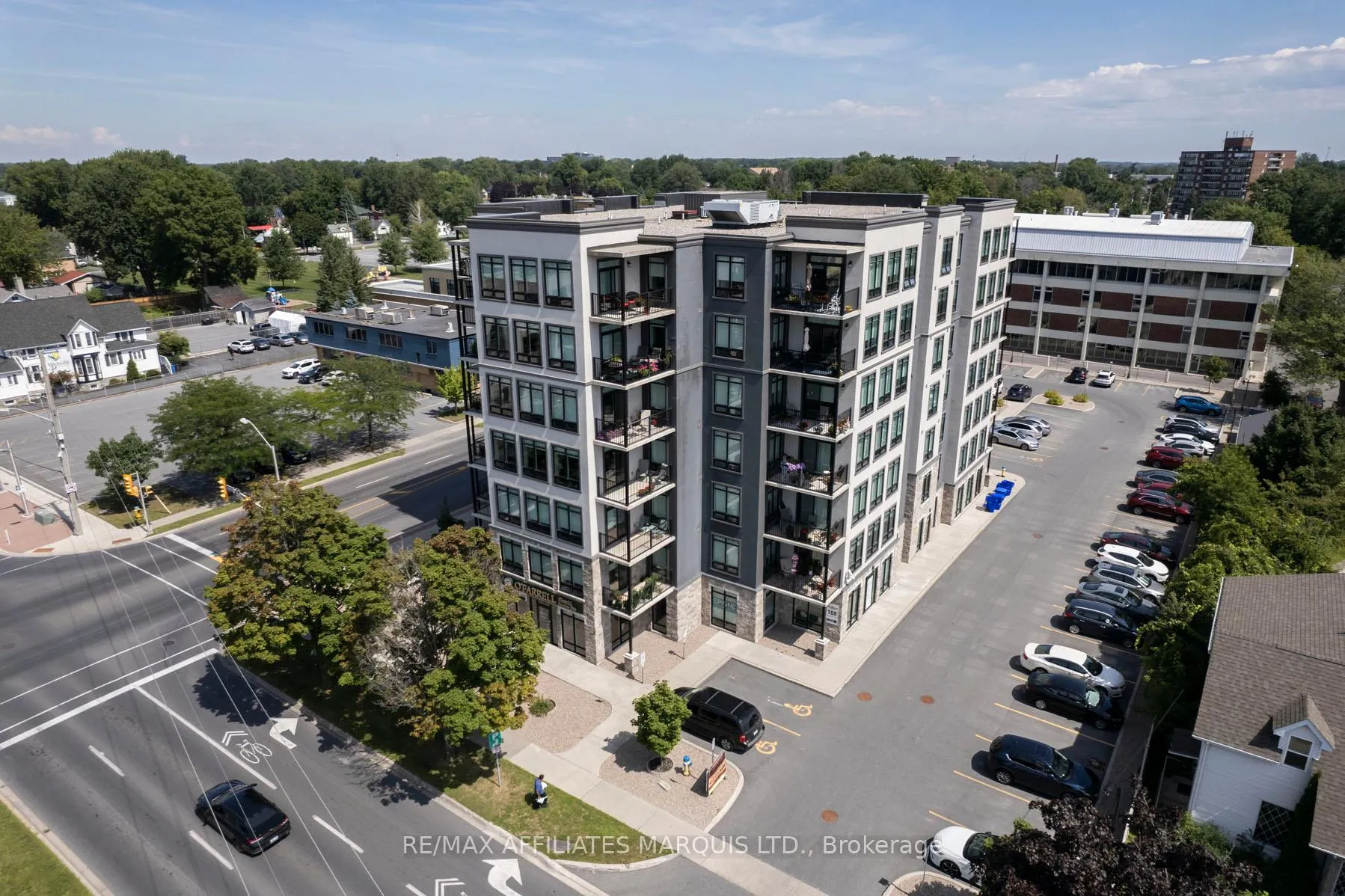 Photo 2 of Unit 3, 108 Second Street E, Cornwall — HOMEH