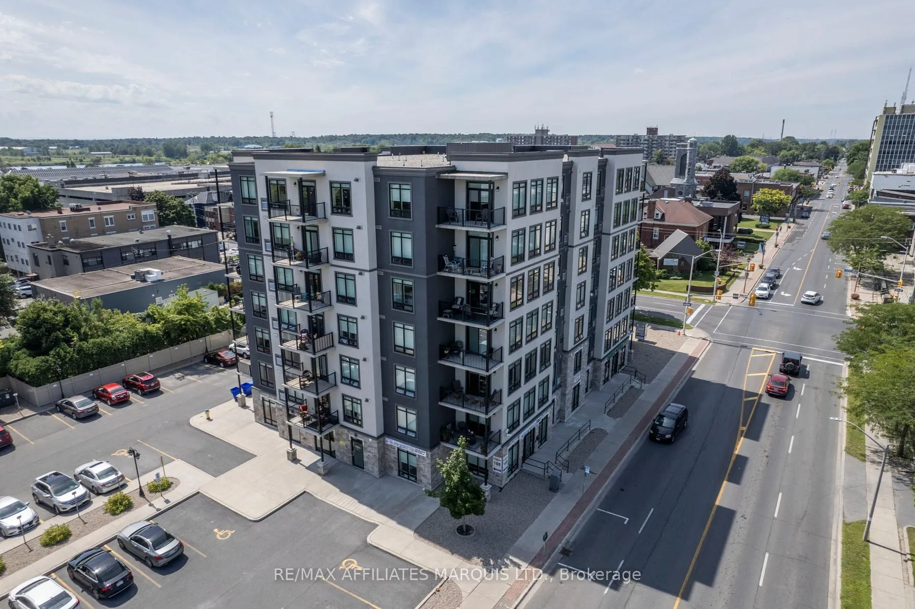 Photo 4 of Unit 3, 108 Second Street E, Cornwall — HOMEH