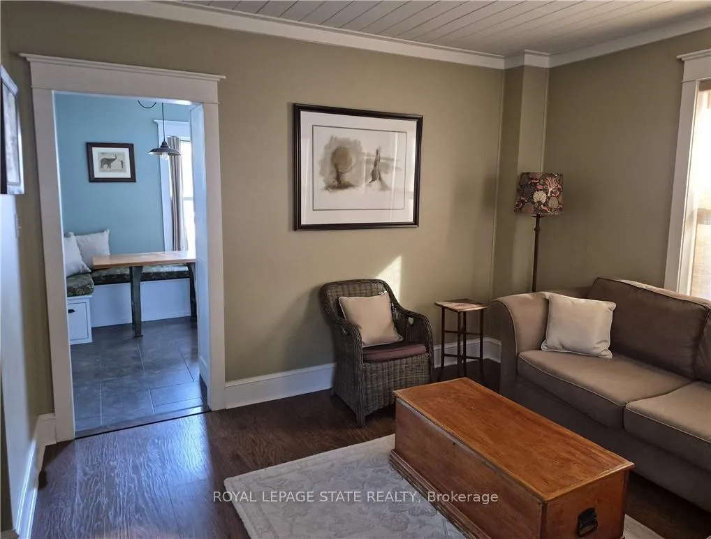 Photo 11 of 210 Charlton Avenue E, Hamilton, Corktown — HOMEH