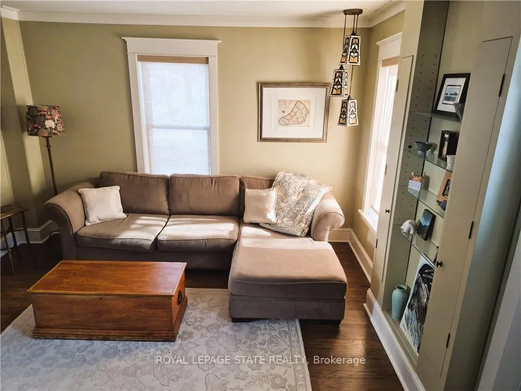 Photo 12 of 210 Charlton Avenue E, Hamilton, Corktown — HOMEH