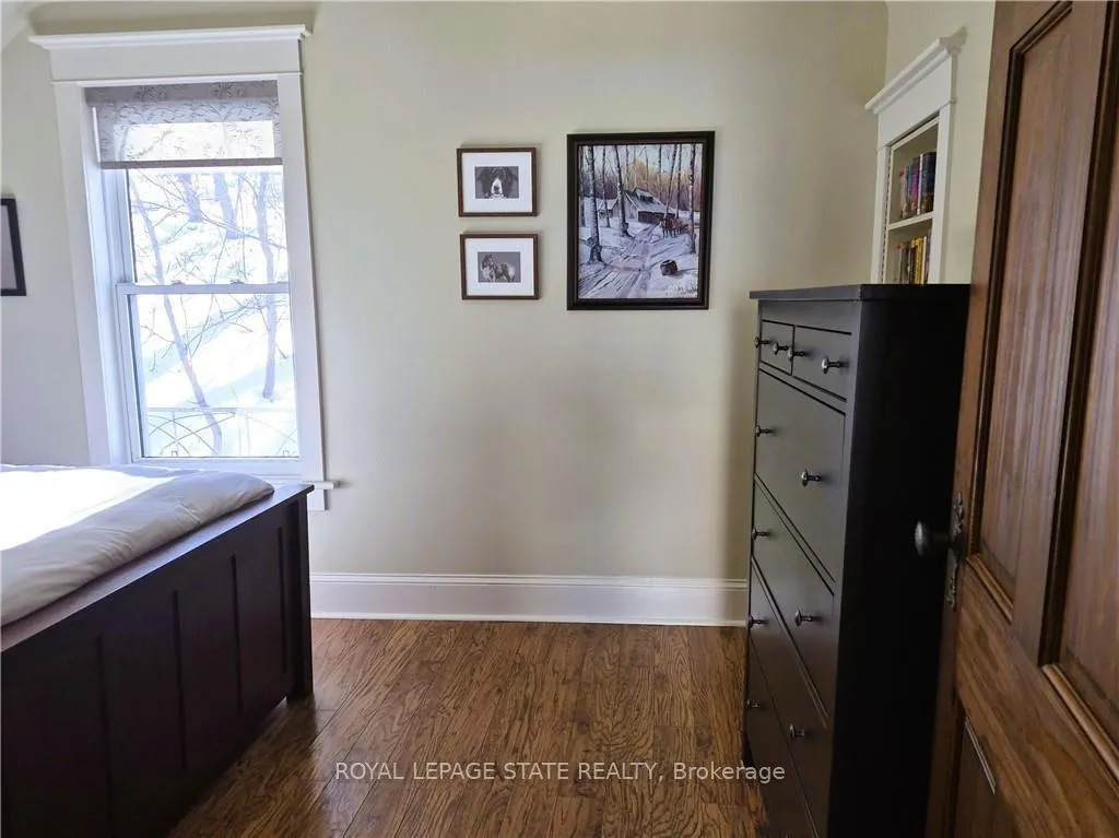Photo 20 of 210 Charlton Avenue E, Hamilton, Corktown — HOMEH