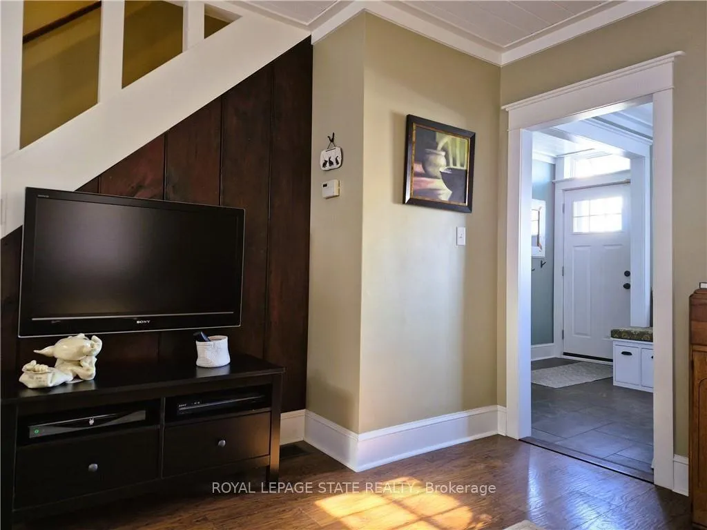 Photo 38 of 210 Charlton Avenue E, Hamilton, Corktown — HOMEH