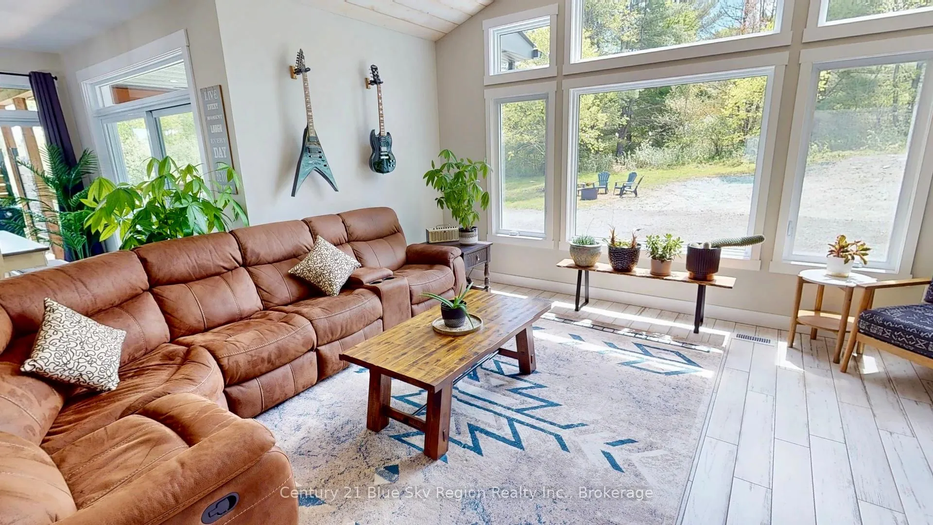 Photo 15 of 527 River Road, Chisholm — HOMEH