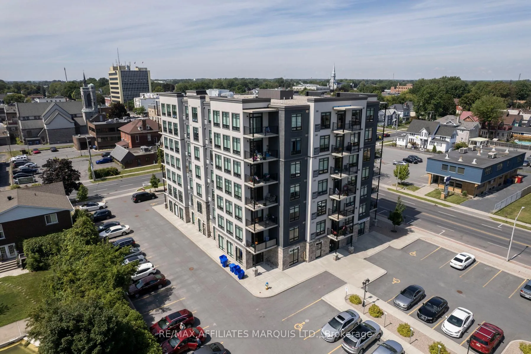 Photo 3 of Unit 4, 108 Second Street E, Cornwall — HOMEH