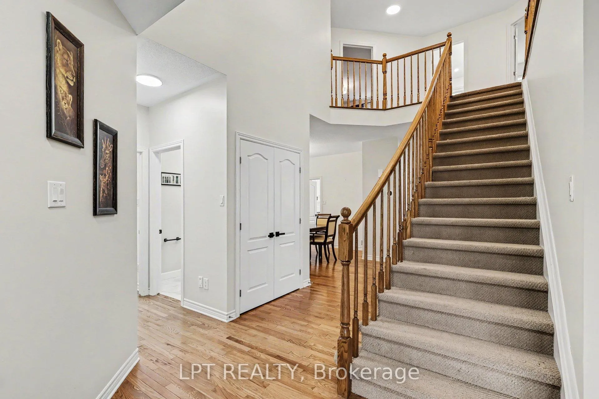 Photo 4 of 325 Creston Valley Way, Ottawa, Blossom Park/Kemp Park/Findlay Creek — HOMEH