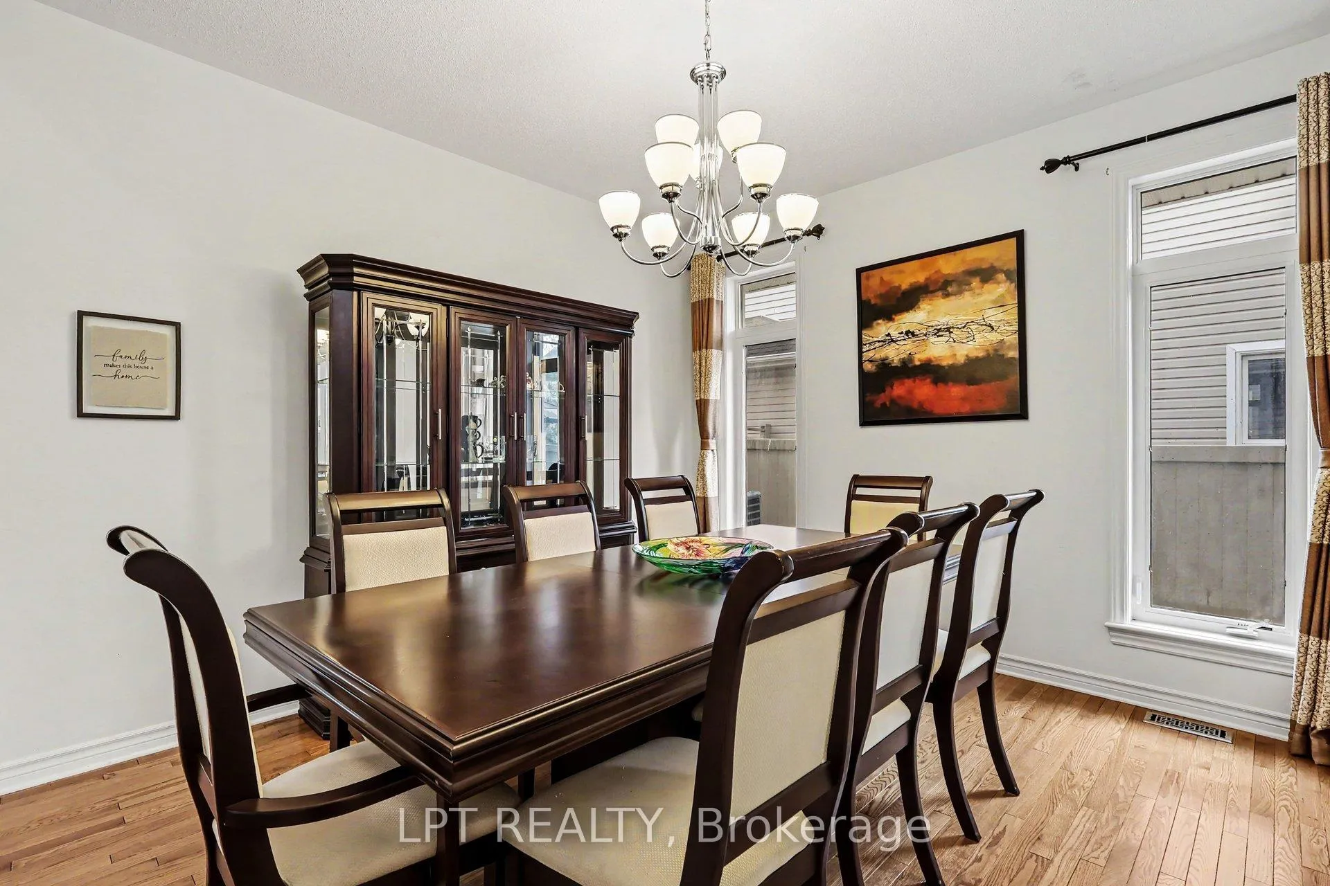 Photo 12 of 325 Creston Valley Way, Ottawa, Blossom Park/Kemp Park/Findlay Creek — HOMEH