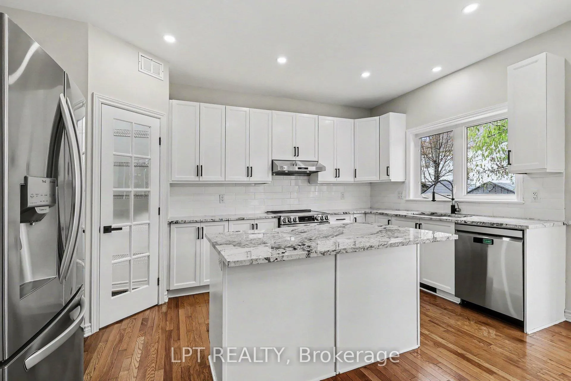 Photo 20 of 325 Creston Valley Way, Ottawa, Blossom Park/Kemp Park/Findlay Creek — HOMEH