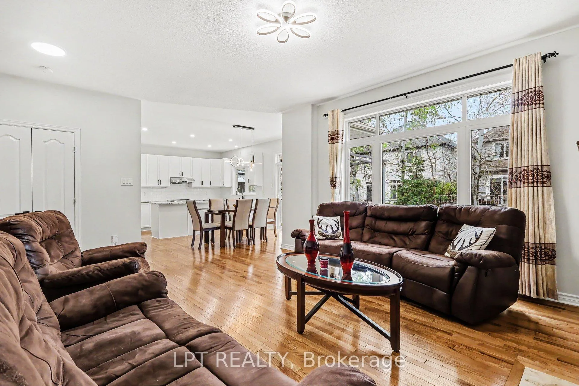 Photo 24 of 325 Creston Valley Way, Ottawa, Blossom Park/Kemp Park/Findlay Creek — HOMEH
