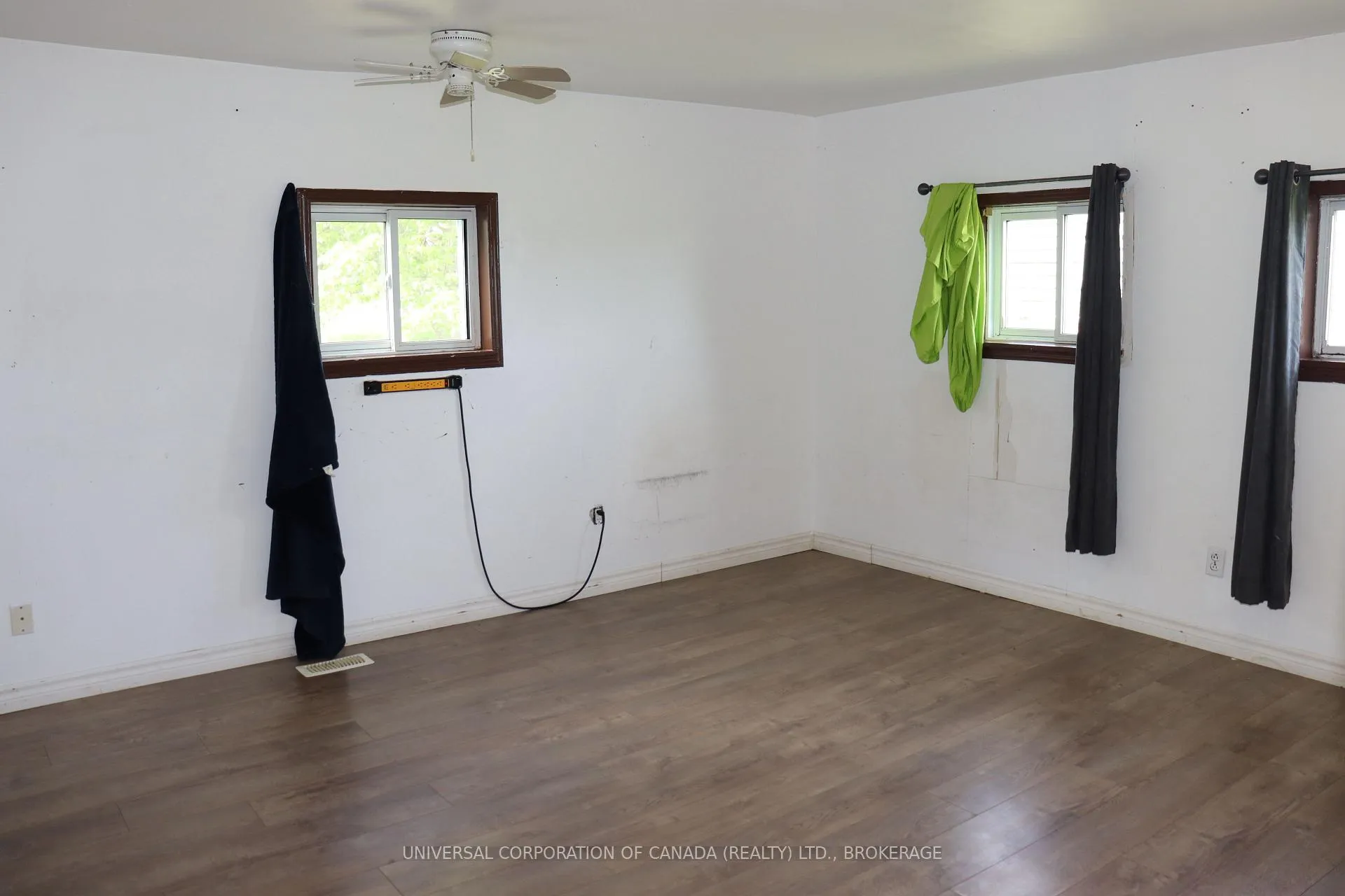 Photo 11 of 12486 Talbot Trail, Chatham-Kent — HOMEH