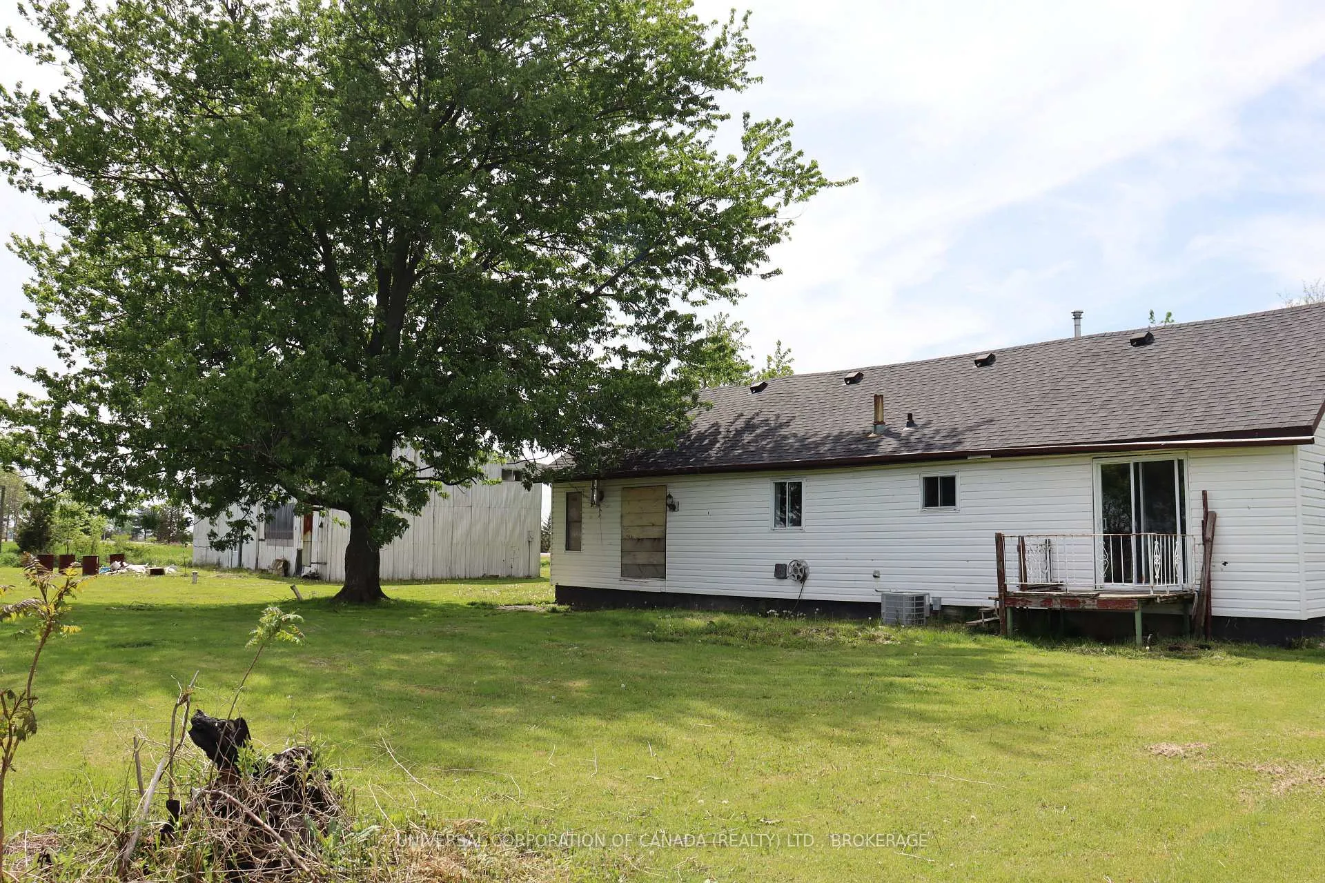 Photo 19 of 12486 Talbot Trail, Chatham-Kent — HOMEH
