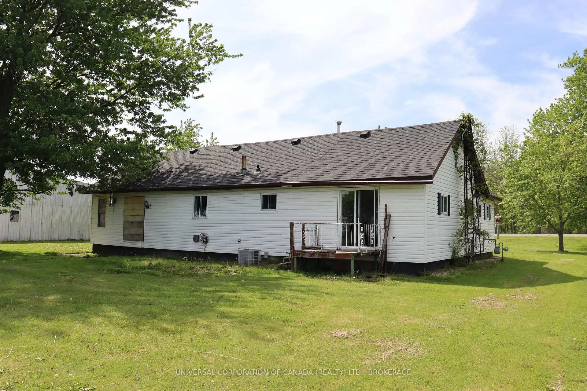 Photo 20 of 12486 Talbot Trail, Chatham-Kent — HOMEH