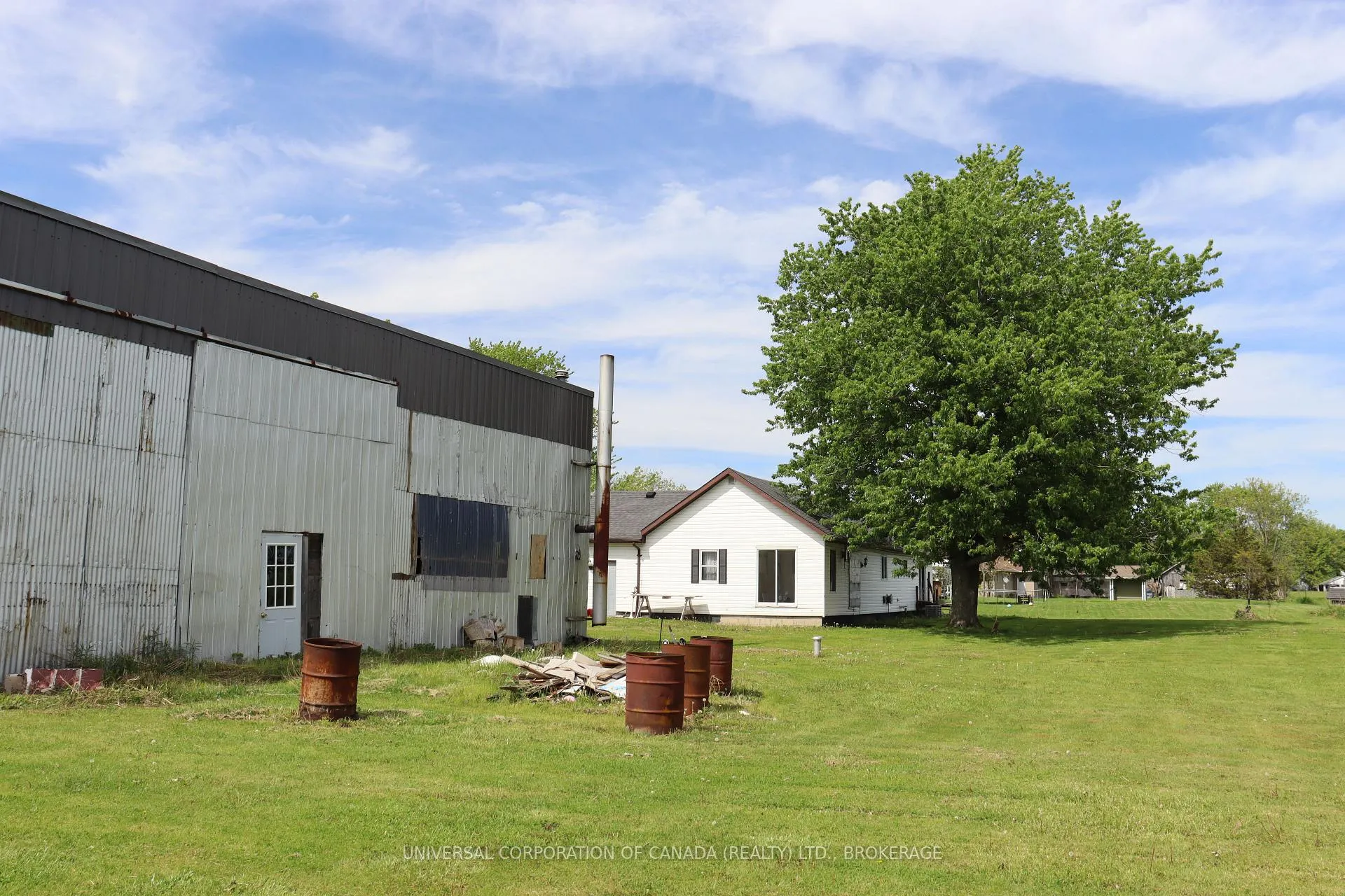 Photo 24 of 12486 Talbot Trail, Chatham-Kent — HOMEH