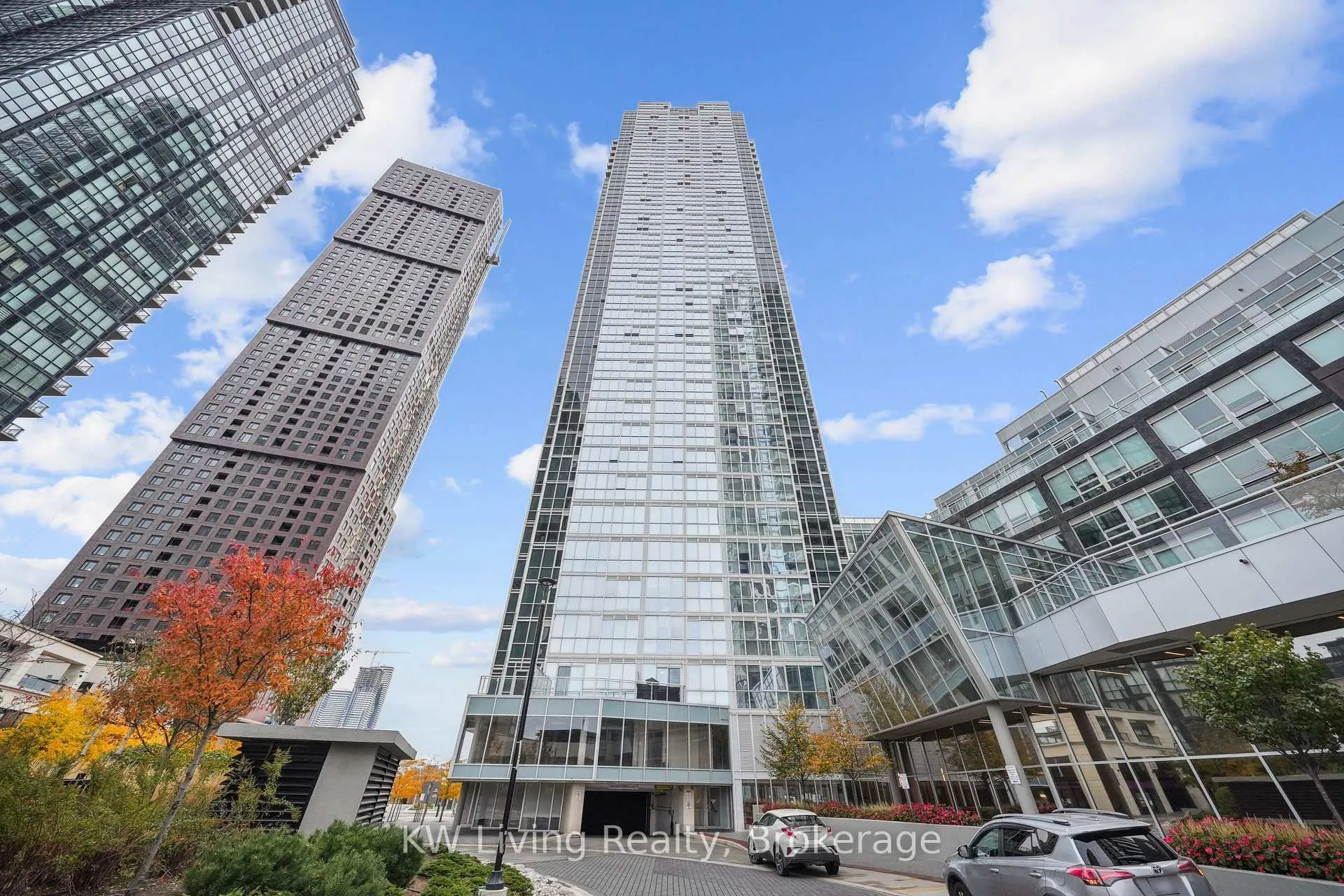 Photo 2 of Unit 1109, 2916 Highway 7, Vaughan, Concord — HOMEH