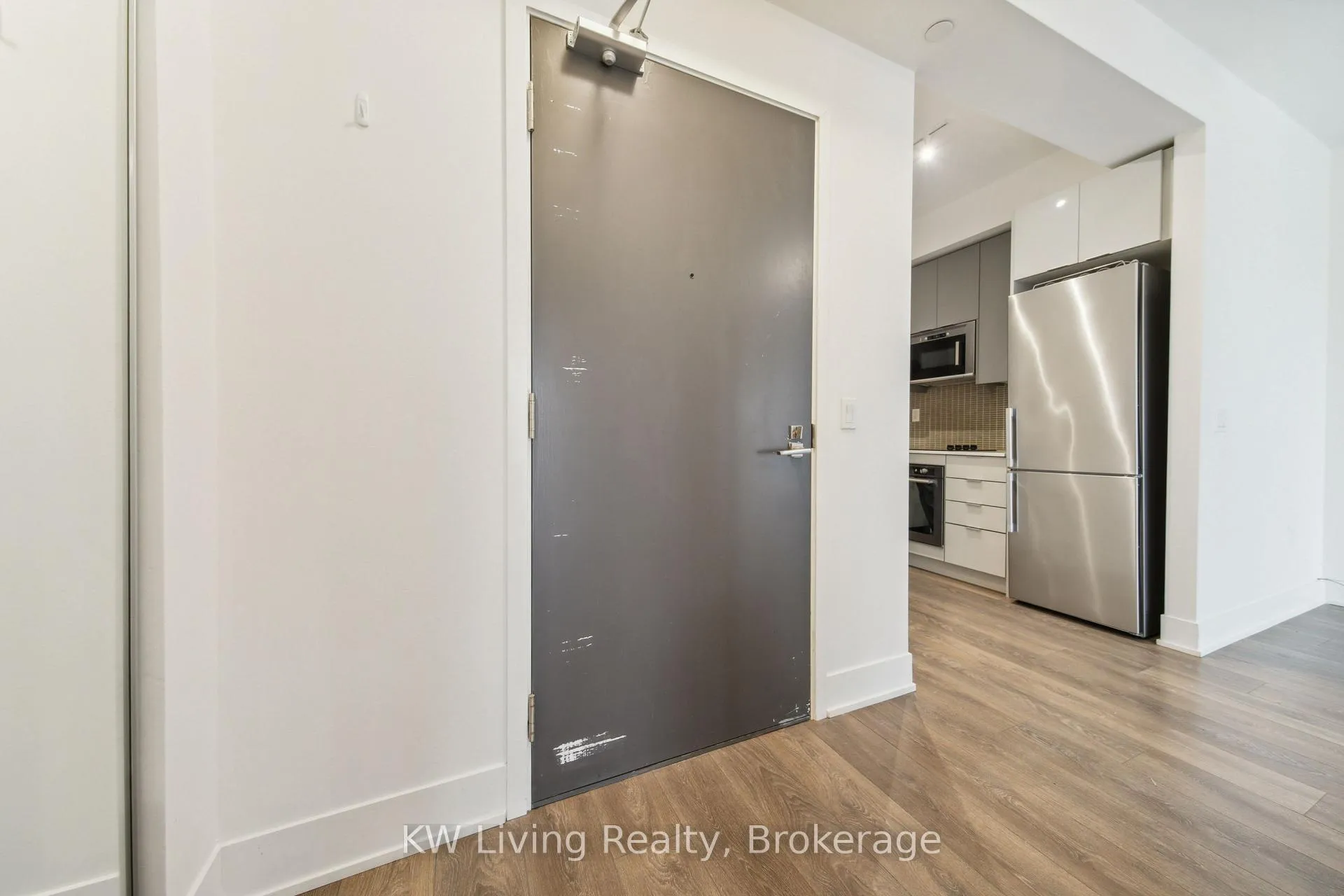 Photo 8 of Unit 1109, 2916 Highway 7, Vaughan, Concord — HOMEH