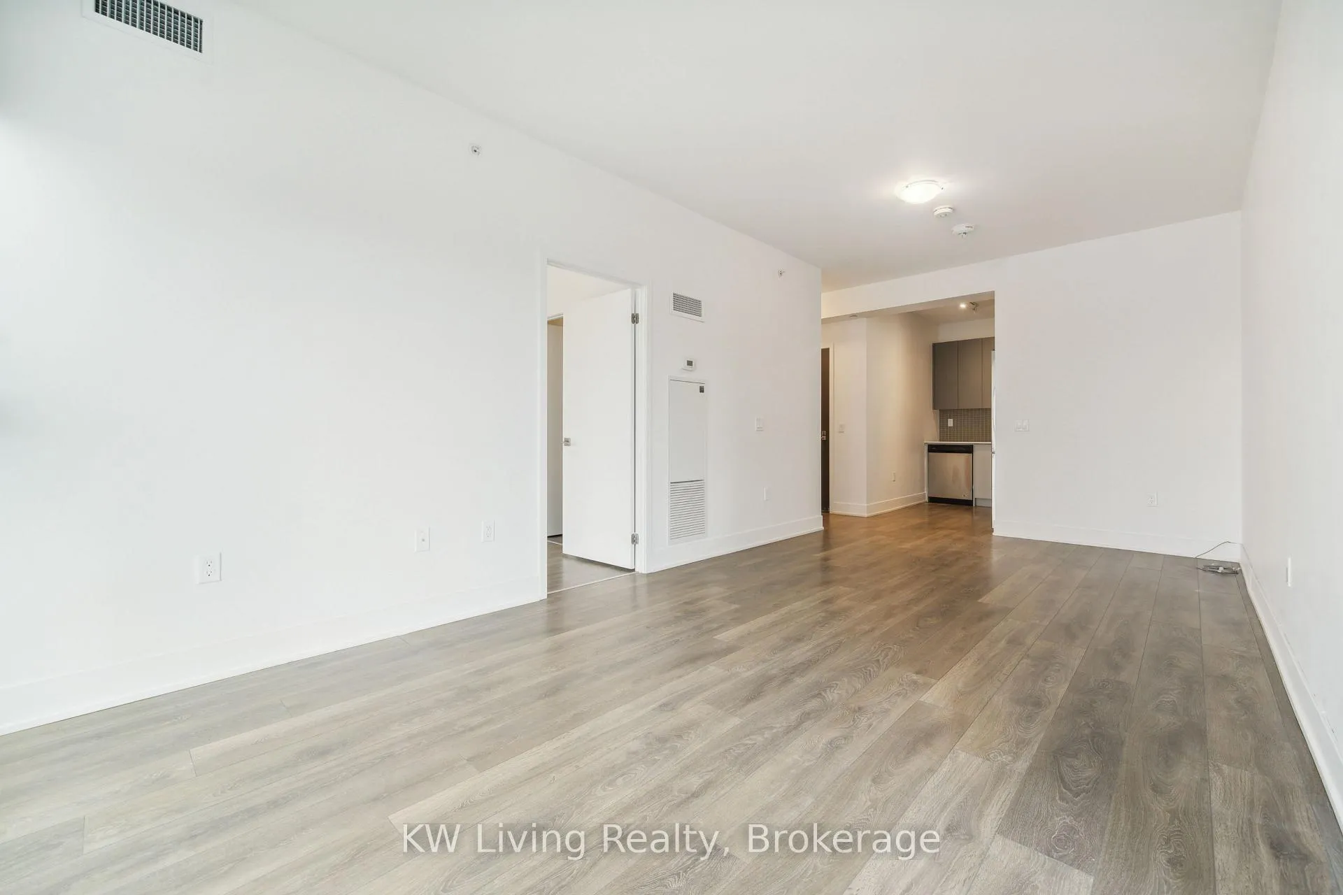 Photo 18 of Unit 1109, 2916 Highway 7, Vaughan, Concord — HOMEH