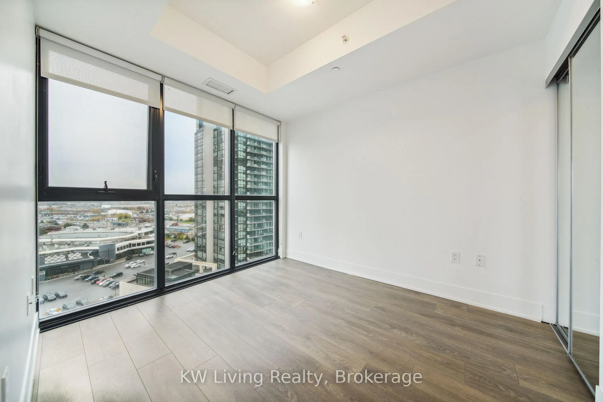 Photo 22 of Unit 1109, 2916 Highway 7, Vaughan, Concord — HOMEH