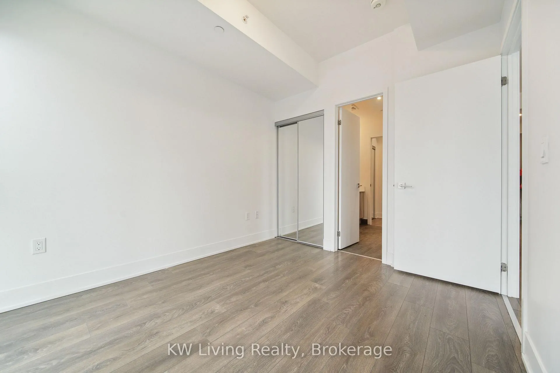 Photo 25 of Unit 1109, 2916 Highway 7, Vaughan, Concord — HOMEH